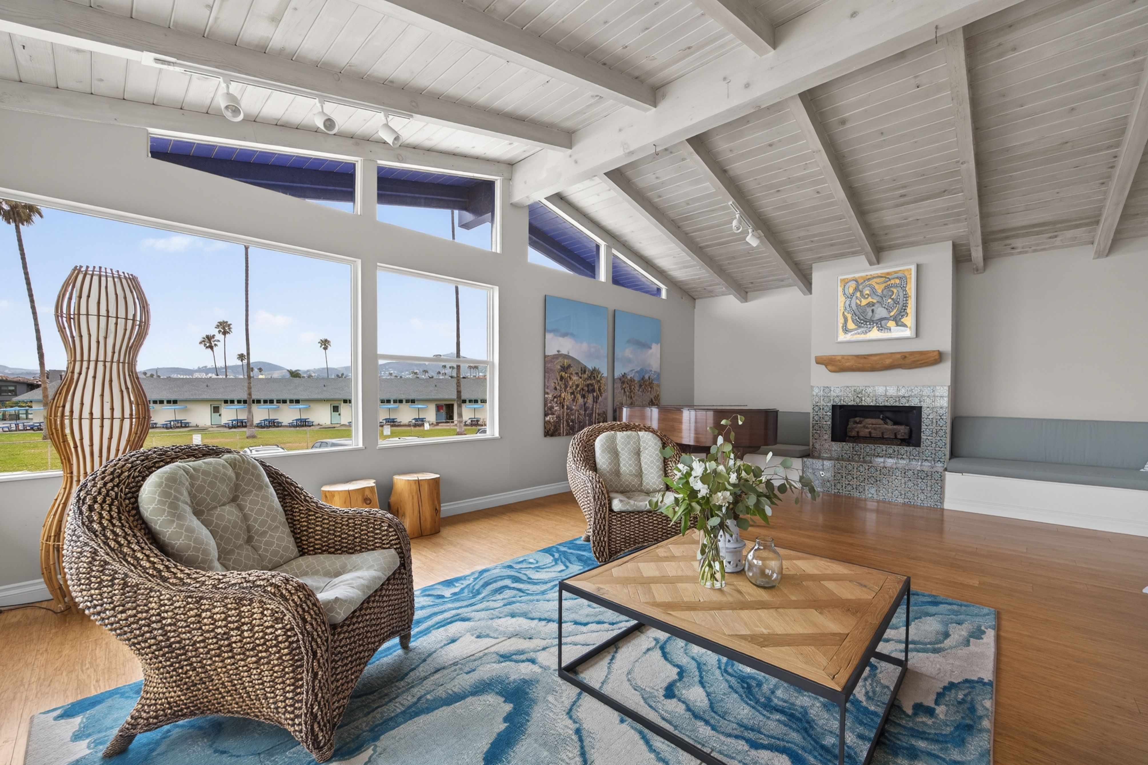  1248 Marthas Vineyard Court, Ventura, CA 93001 - 物件實景