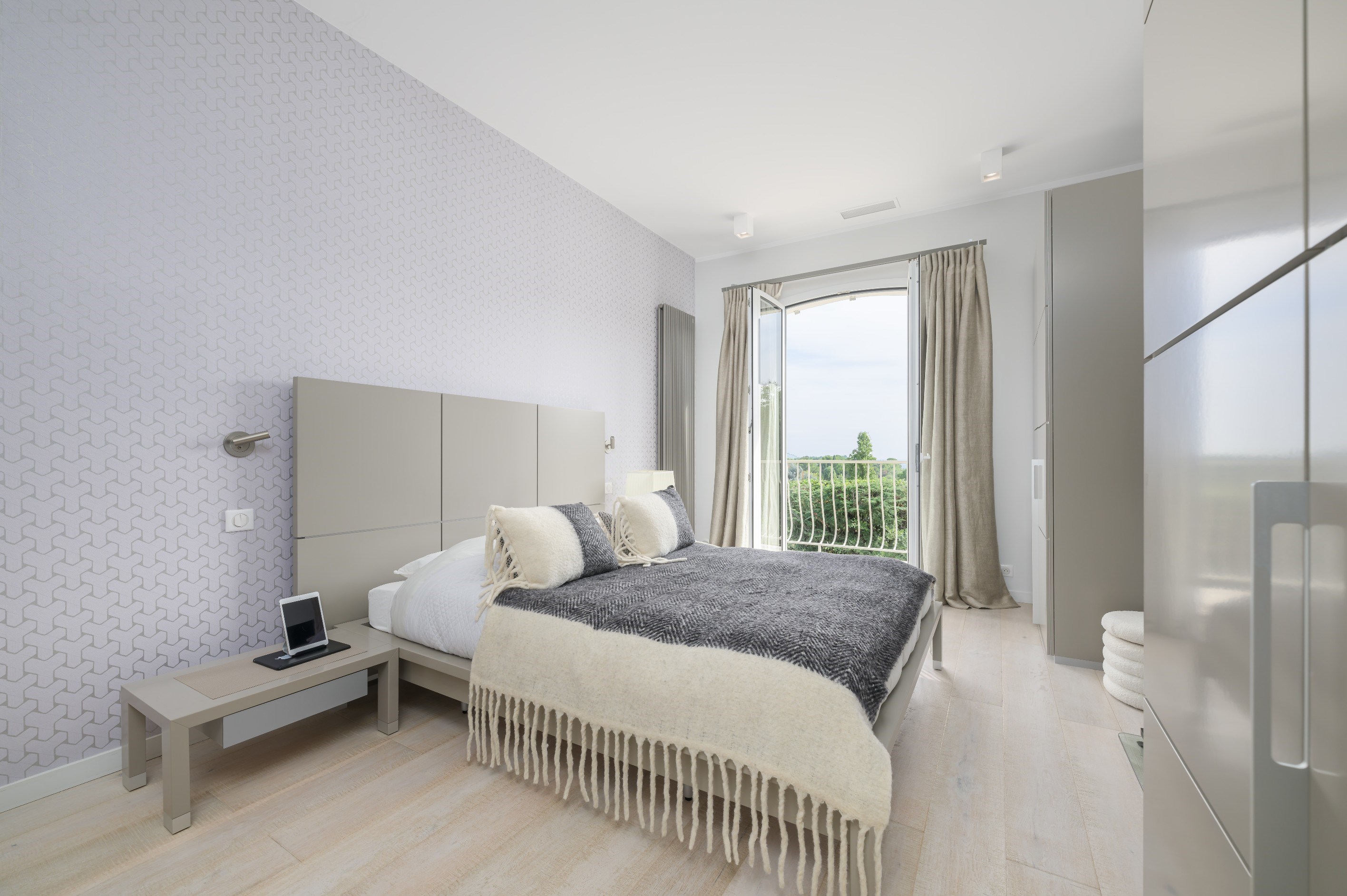  Exceptional sea-view villa, fully renovated, La Roquette-sur-Siagne - 物件實景