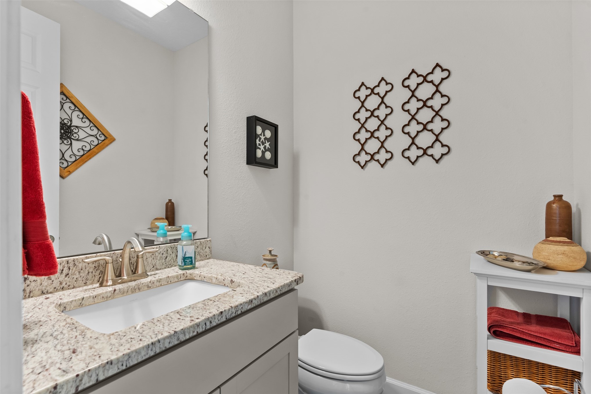 Fernandina Beach, Florida, 32034, United States, 3 Bedrooms Bedrooms, ,2 BathroomsBathrooms,Residential,For Sale,2024092