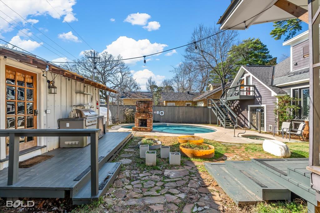 Shreveport, Louisiana, 71104, United States, 4 Bedrooms Bedrooms, ,5 BathroomsBathrooms,Residential,For Sale,1795107