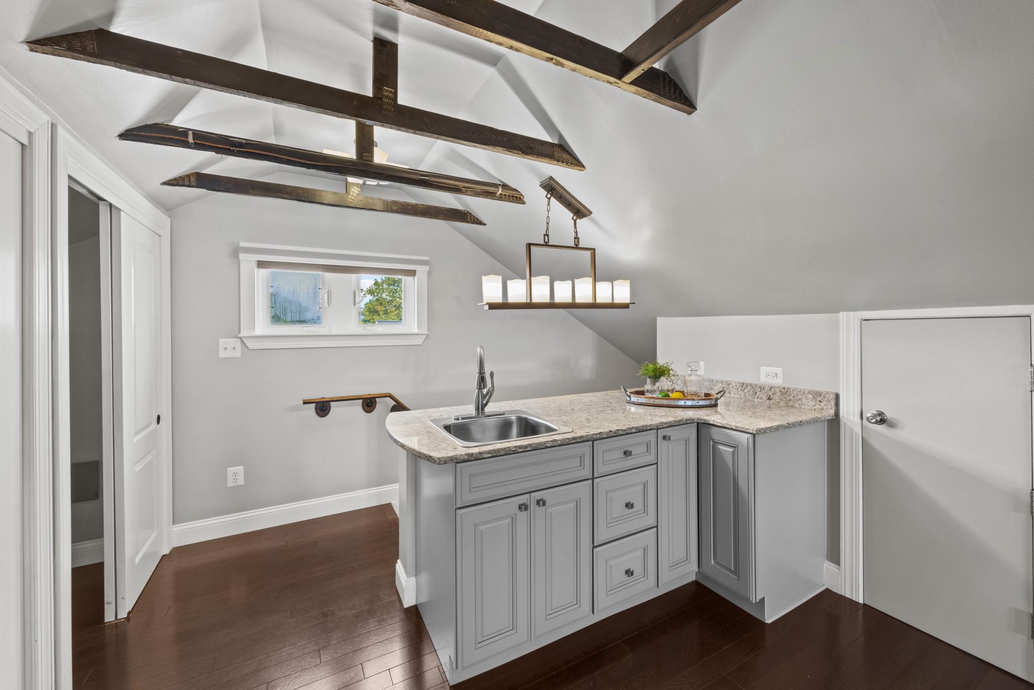  2260 Lake Drive, Pasadena, MD, 21122 - 物件實景