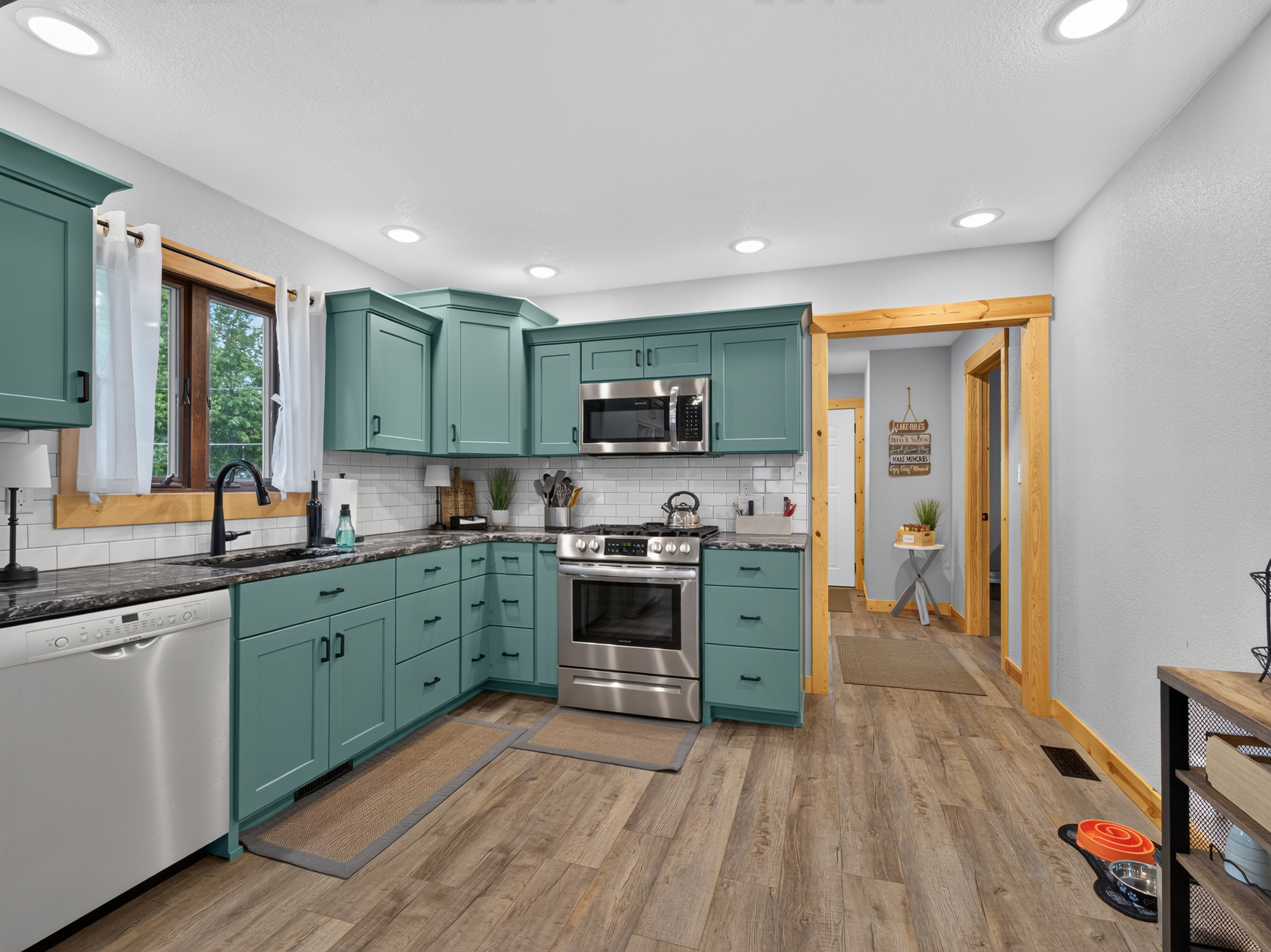  Beautifully Updated Waldron Lake Cottage - 物件實景