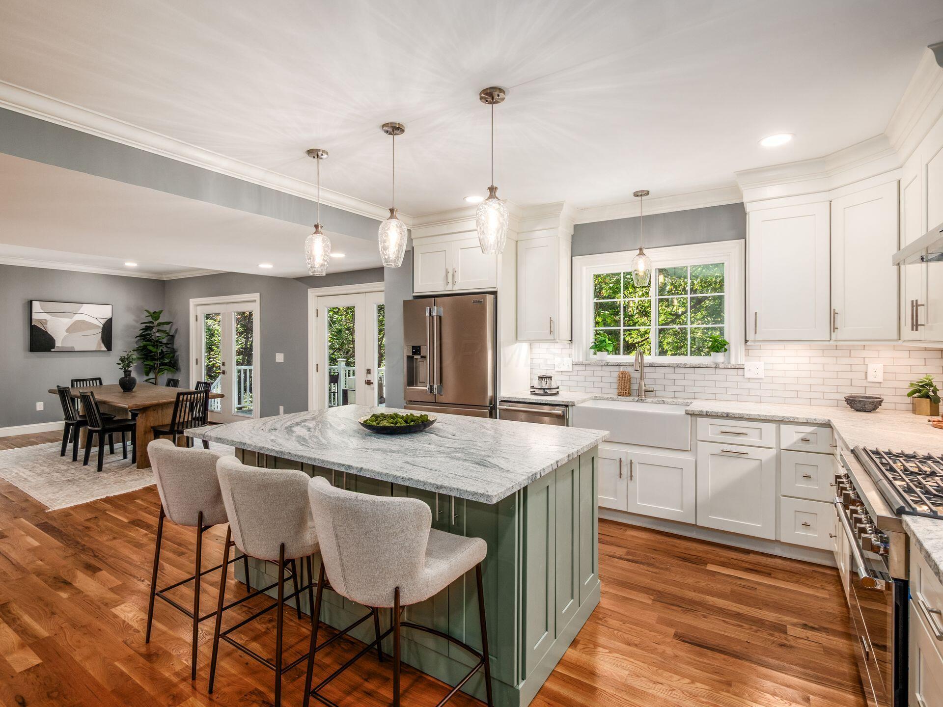 Columbus, Ohio, 43202, United States, 5 Bedrooms Bedrooms, ,4 BathroomsBathrooms,Residential,For Sale,1988321