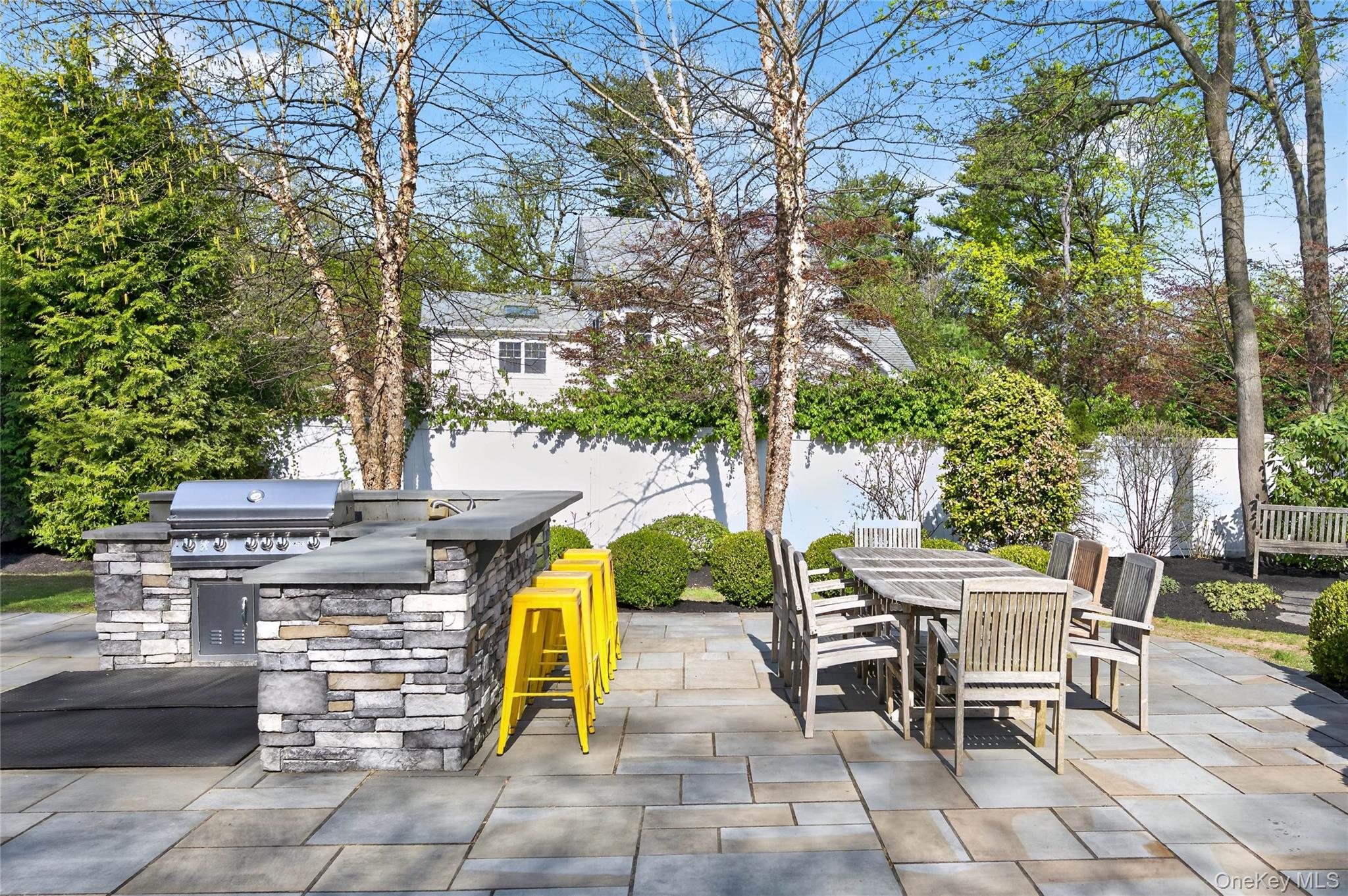  21 Midland Street, Cold Spring Harbor, NY 11724 - 物件實景