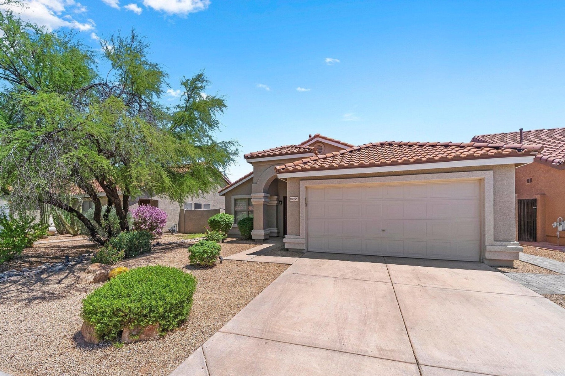  26235 N 41st Way¦Phoenix, AZ - 物件實景