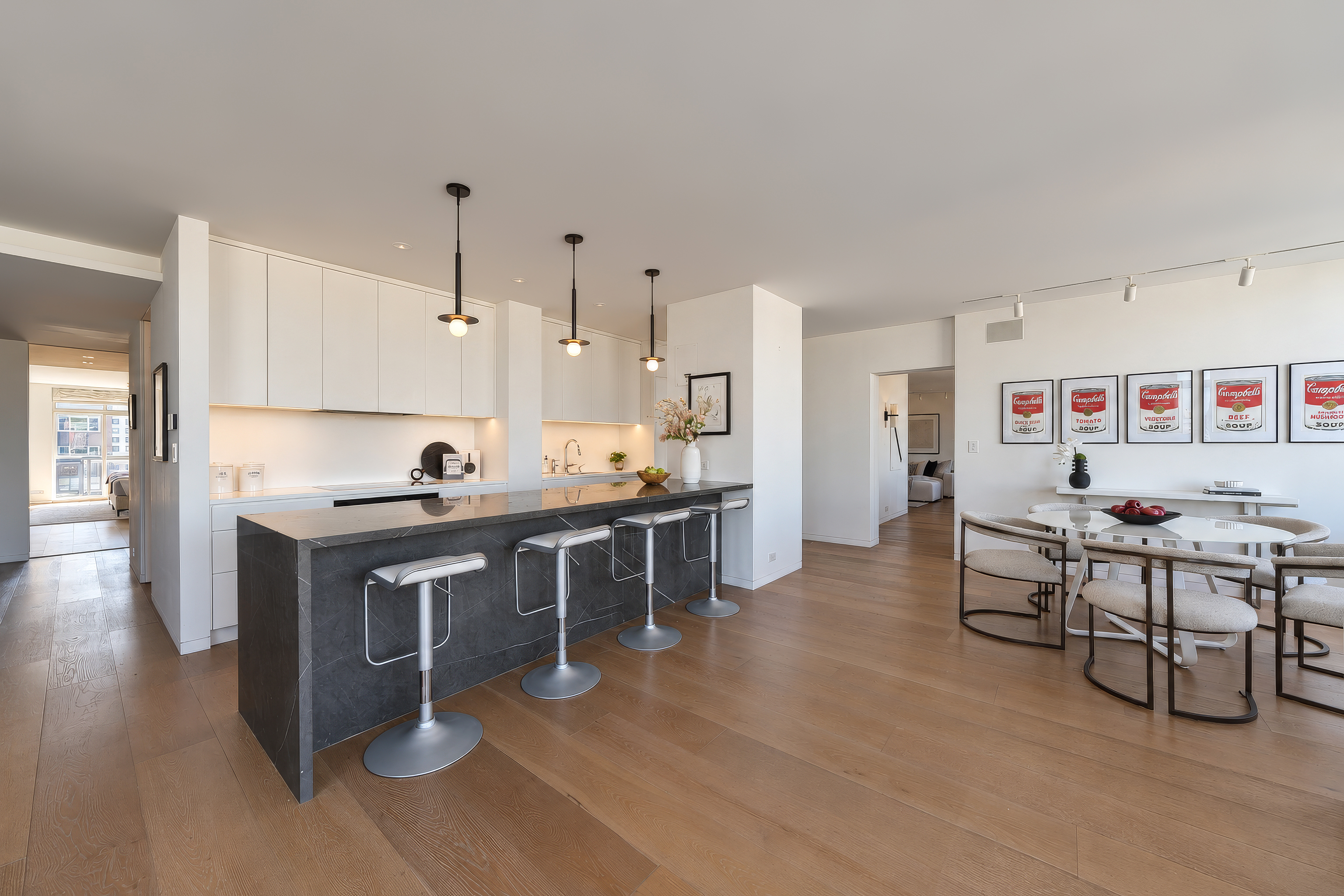  188 East 64th Street, 2506 - 物件實景