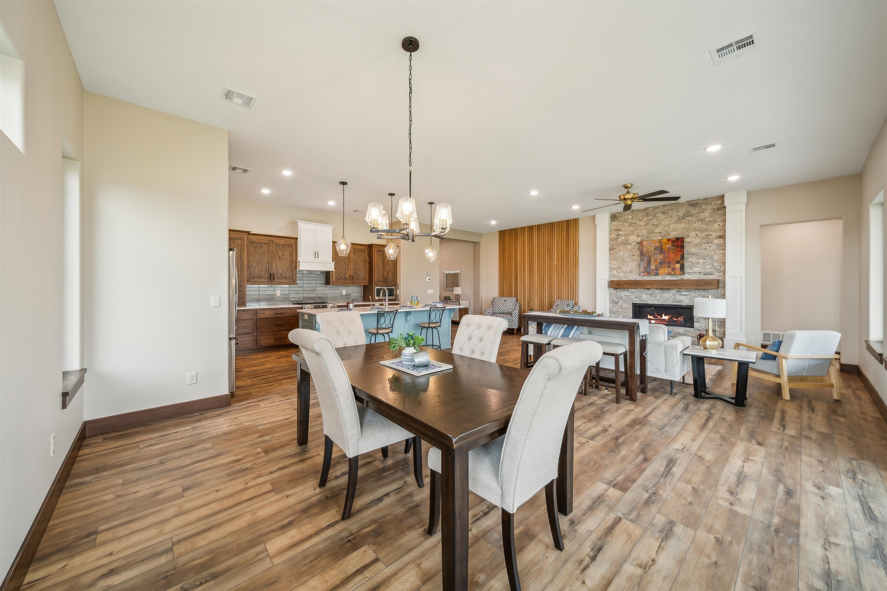 Goddard, Kansas, 67052, United States, 3 Bedrooms Bedrooms, ,3 BathroomsBathrooms,Residential,For Sale,1786497