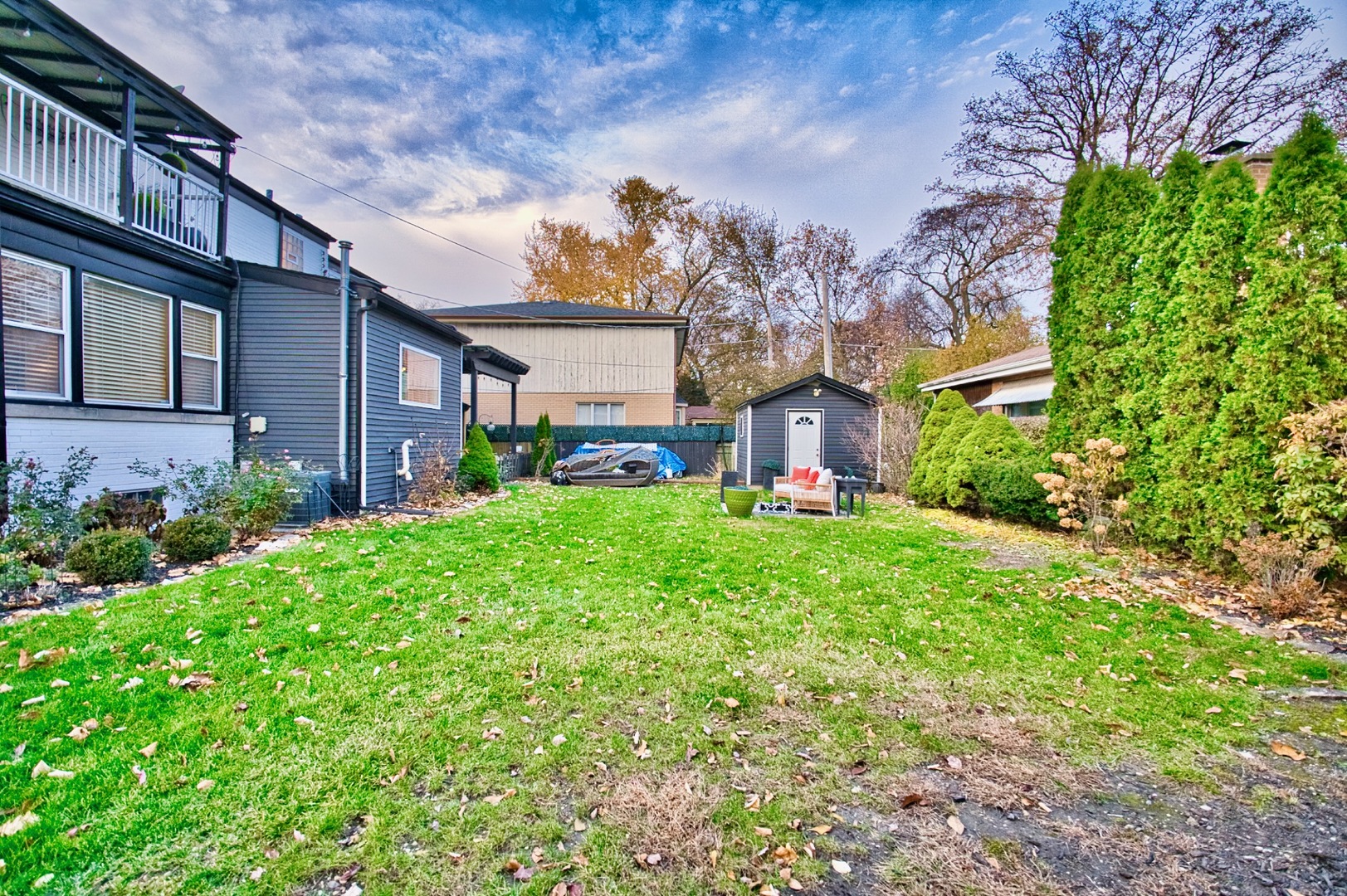 Skokie, Illinois, 60077, United States, 3 Bedrooms Bedrooms, ,4 BathroomsBathrooms,Residential,For Sale,2008583