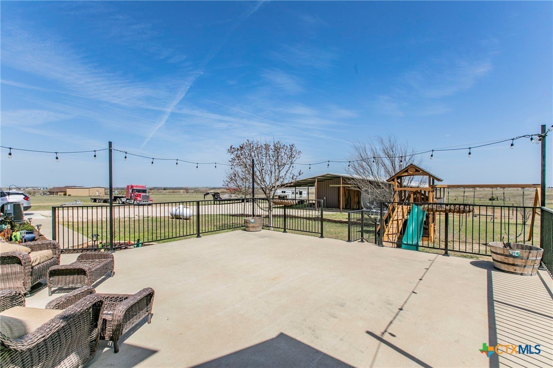 Granger, Texas, 76530, United States, 3 Bedrooms Bedrooms, ,2 BathroomsBathrooms,Residential,For Sale,1923229