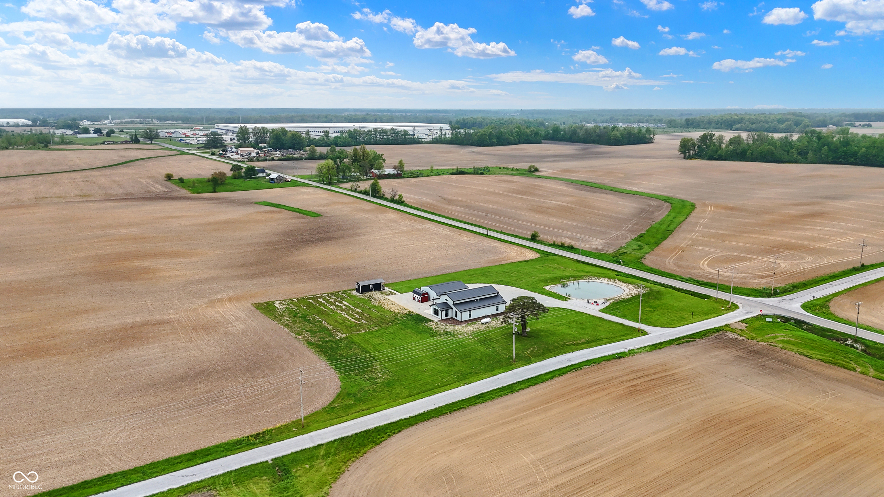 Marion, Indiana, 46952, United States, 5 Bedrooms Bedrooms, ,4 BathroomsBathrooms,Residential,For Sale,1915363