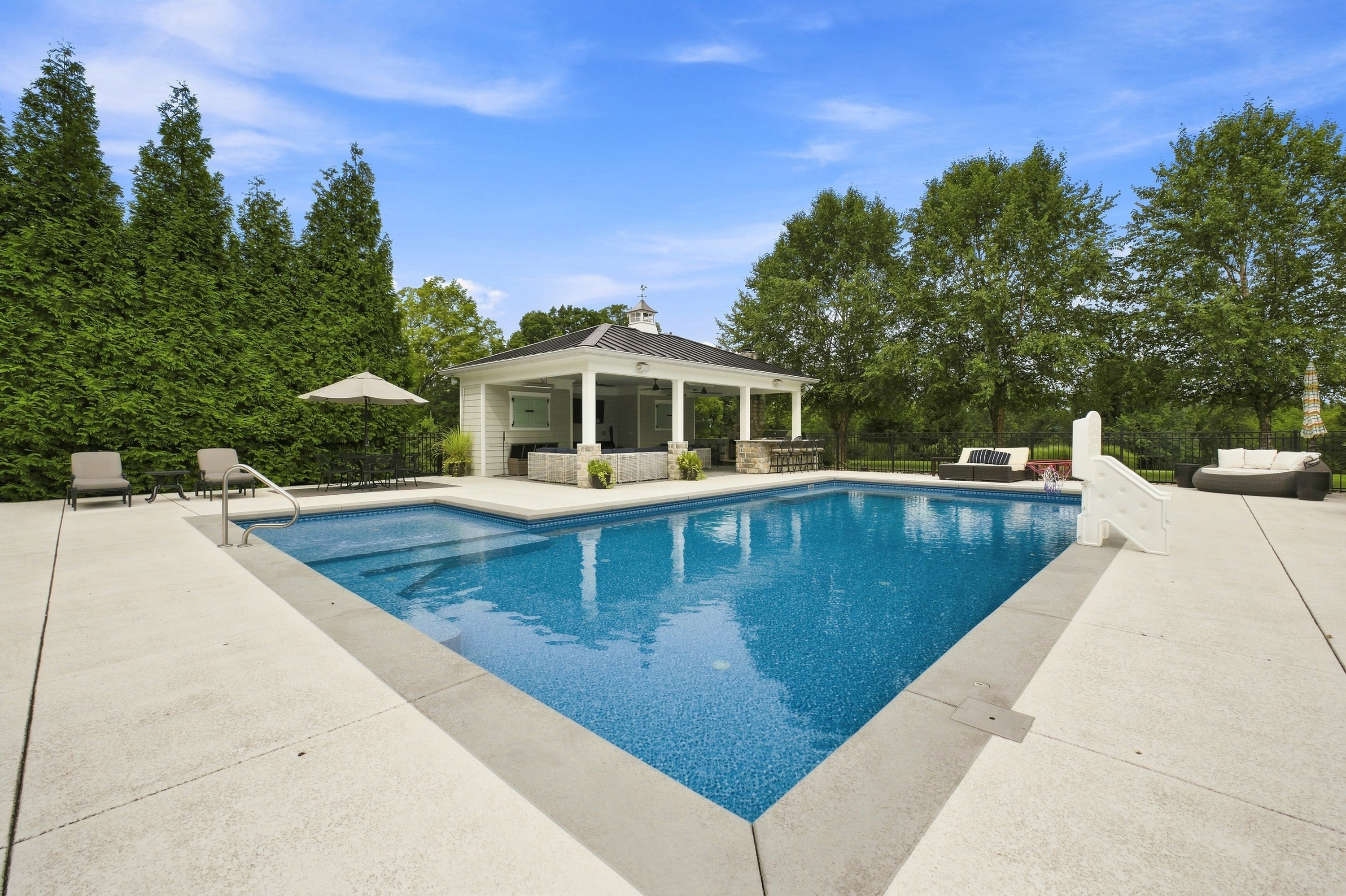  5716 Harrods Glen Drive, Prospect, KY 40059 - 物件實景