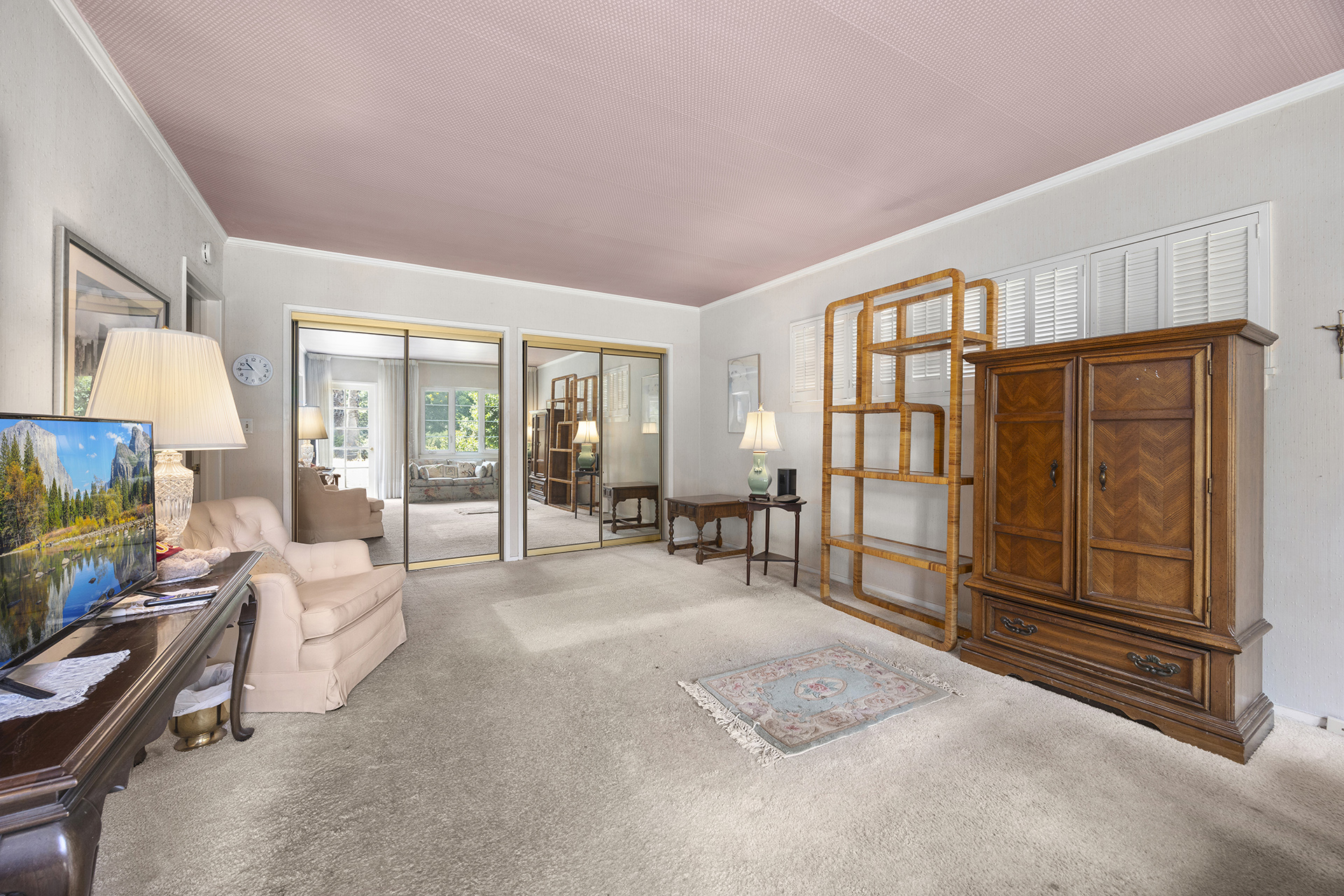 Pasadena, California, 91107, United States, 4 Bedrooms Bedrooms, ,1 BathroomBathrooms,Residential,For Sale,1975607