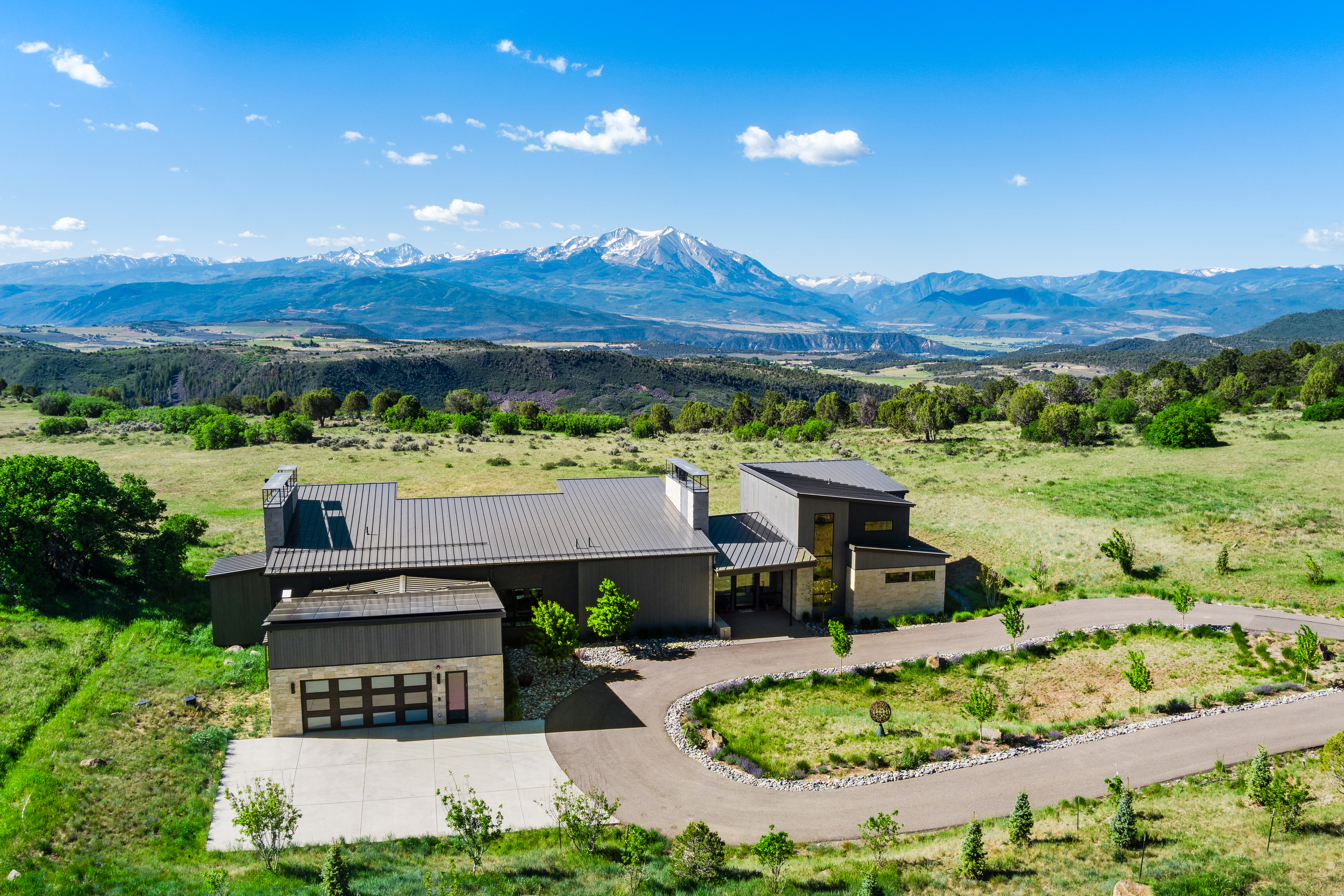  Elegant Missouri Heights Estate - 物件實景
