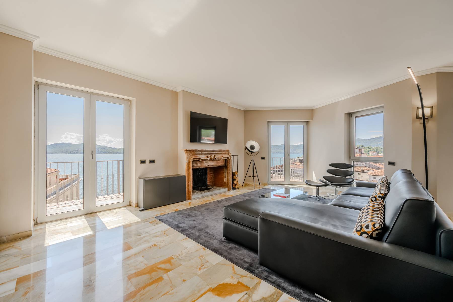  Penthouse with breathtaking views over the Lake Maggiore - 物件實景