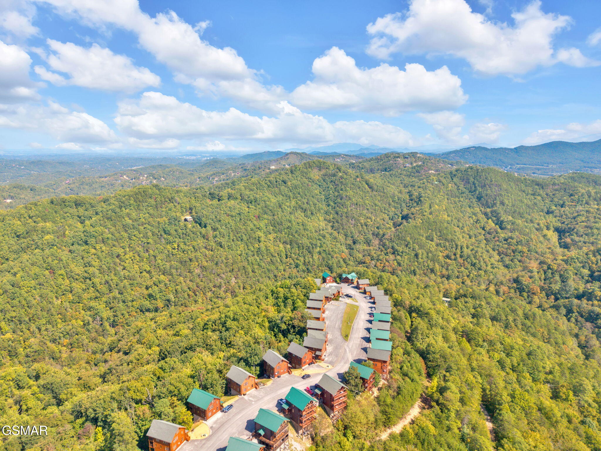 Sevierville, Tennessee, 37862, United States, 3 Bedrooms Bedrooms, ,3 BathroomsBathrooms,Residential,For Sale,1974724