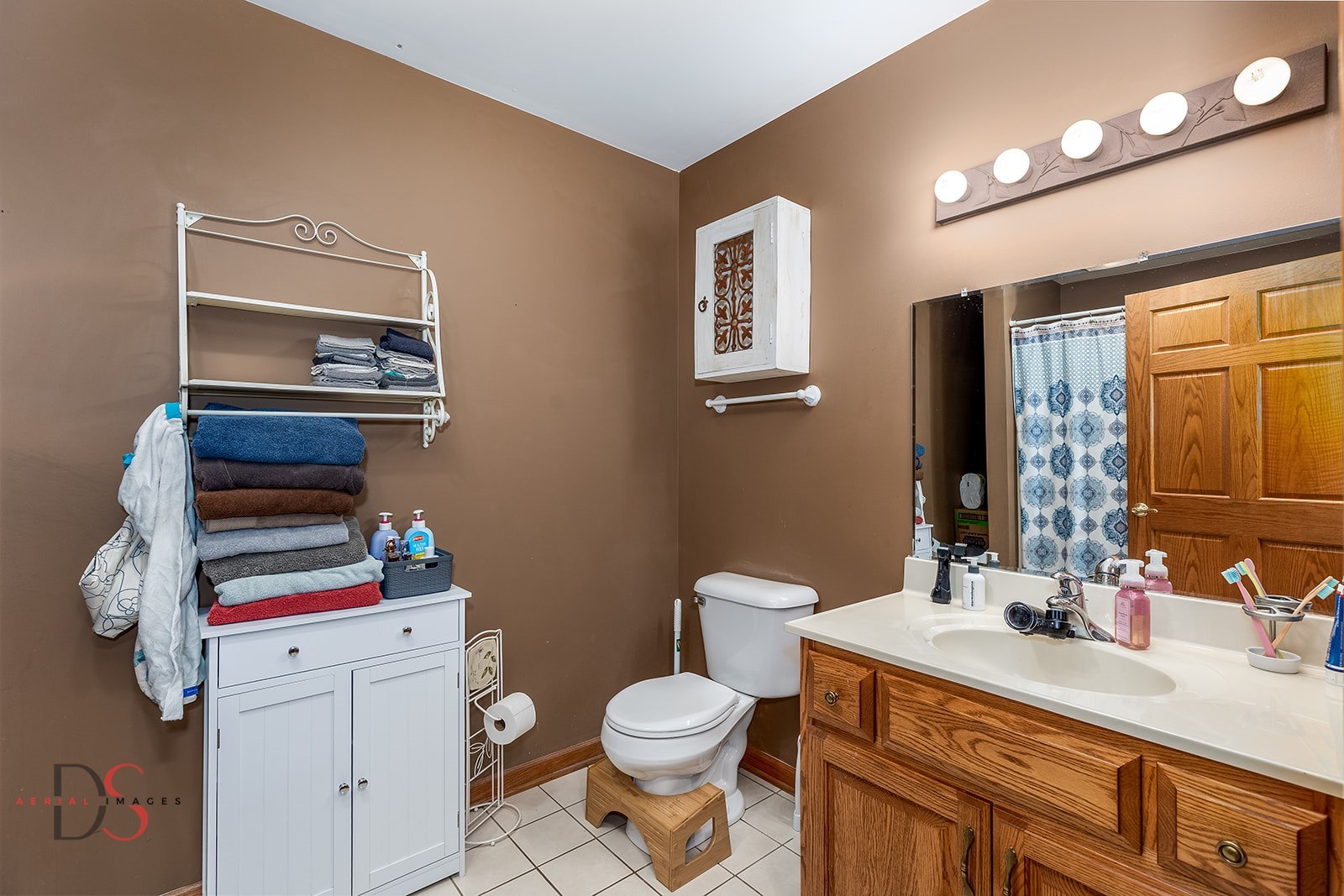 Marseilles, Illinois, 61341, United States, 6 Bedrooms Bedrooms, ,6 BathroomsBathrooms,Residential,For Sale,1925611