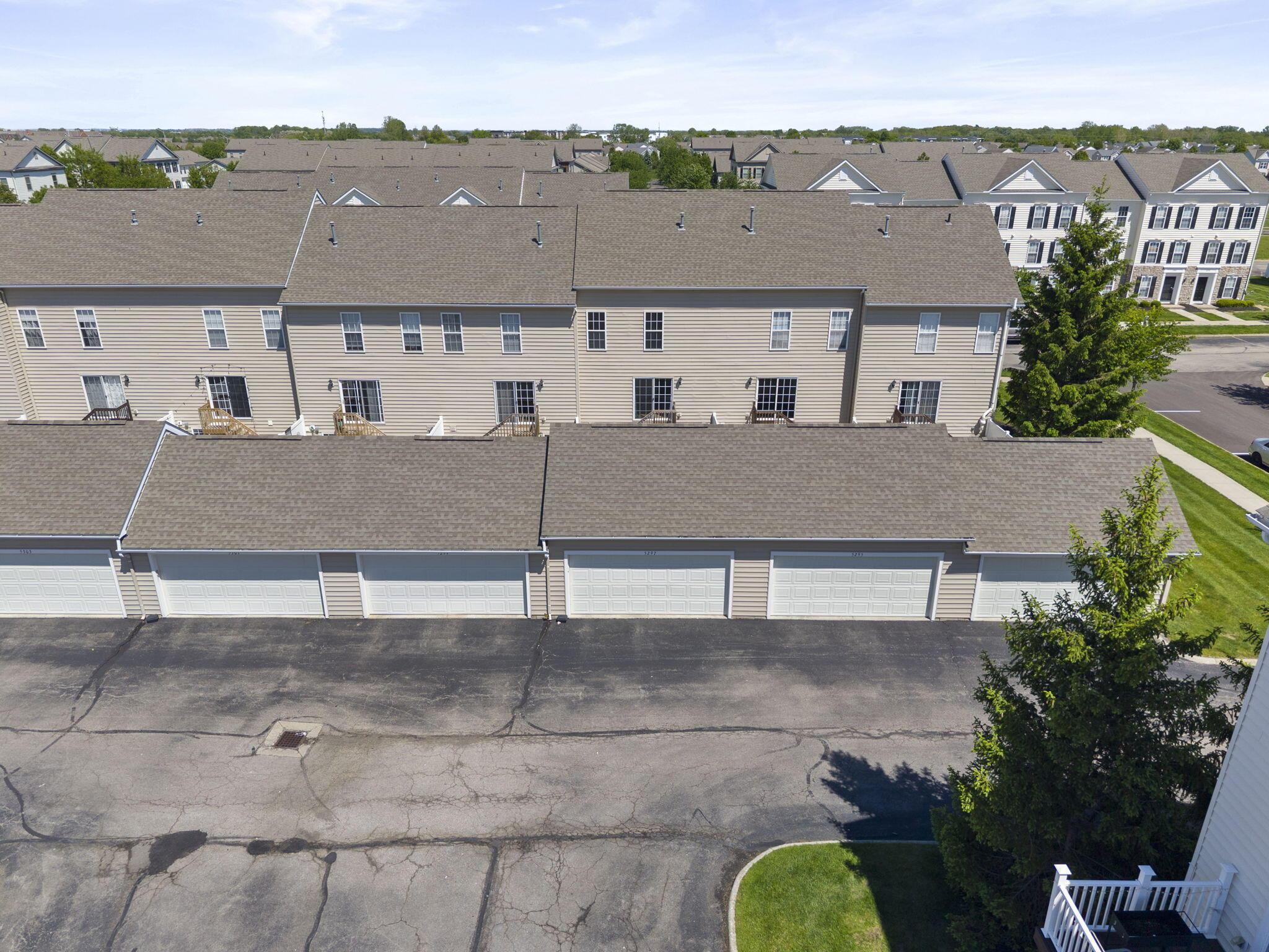  5297 Royal Arch Cascade Drive #45 - 物件實景