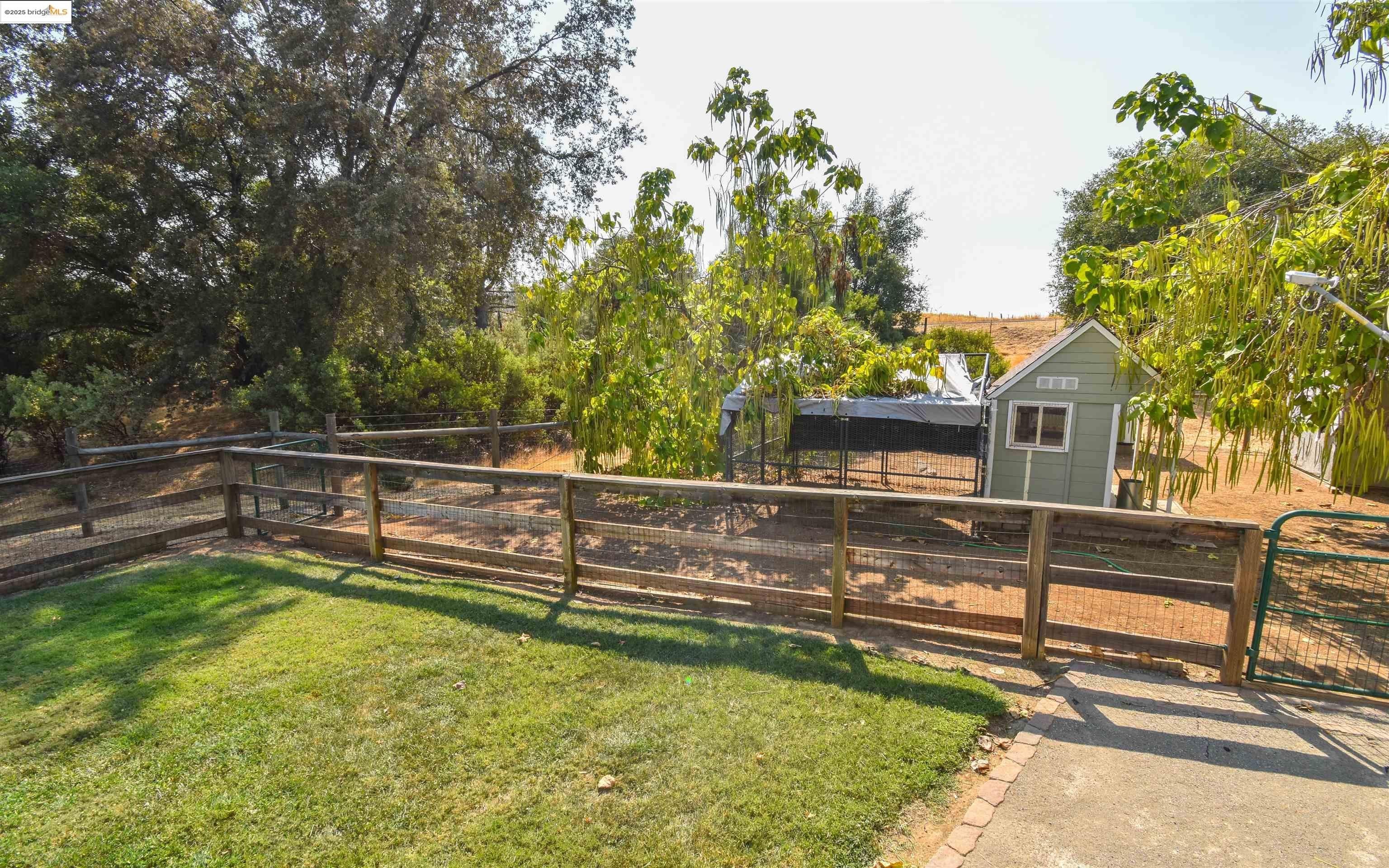 Columbia, California, 95310, United States, 3 Bedrooms Bedrooms, ,2 BathroomsBathrooms,Residential,For Sale,1941658
