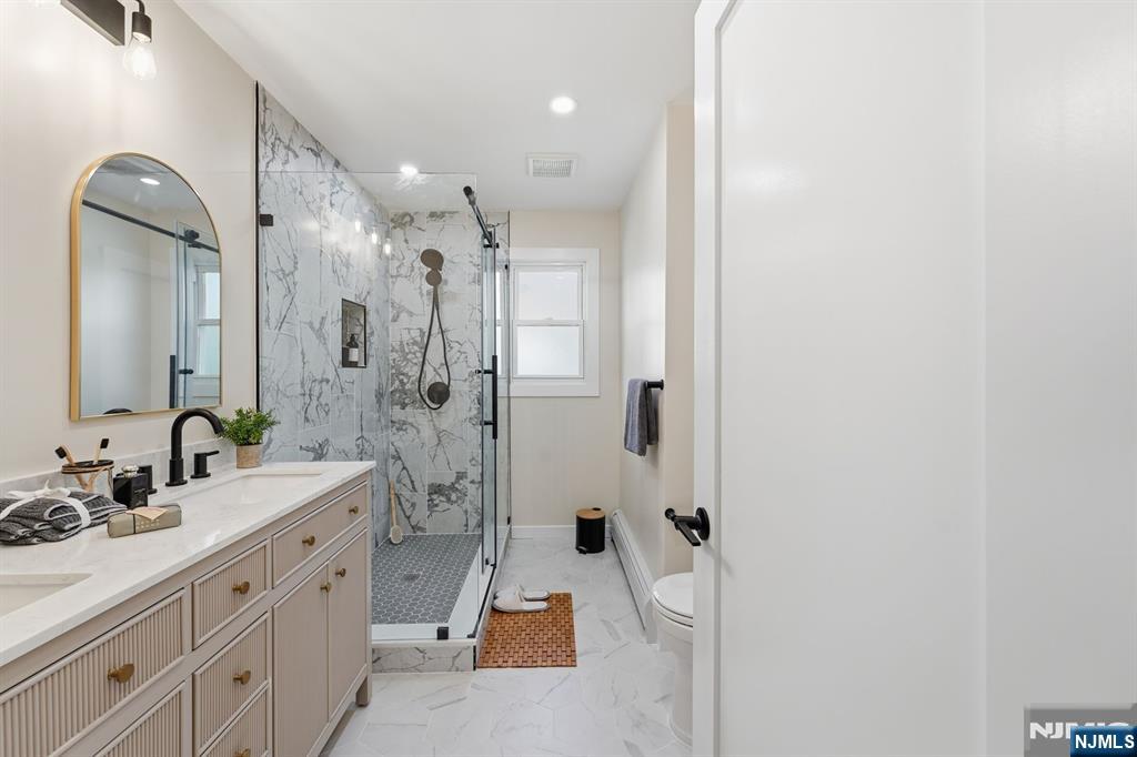 Twp of Washington, New Jersey, 07676, United States, 5 Bedrooms Bedrooms, ,3 BathroomsBathrooms,Residential,For Sale,1989508