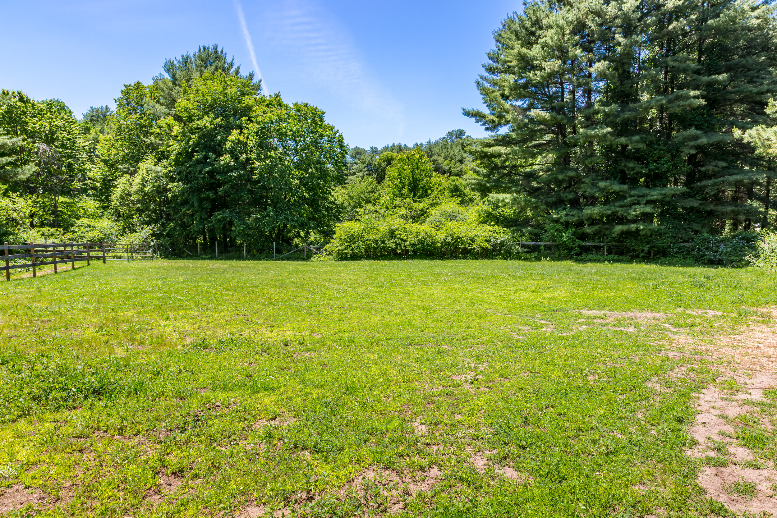  117 South Street, Upton, MA, 01568 - 物件實景