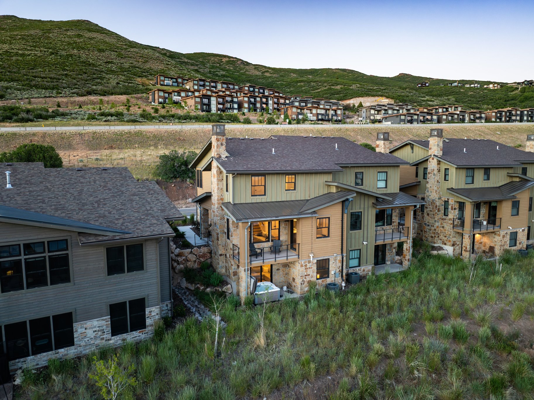  Deer Valley® Ski-Run Views + Lakeside Living in Deer Waters - 物件實景