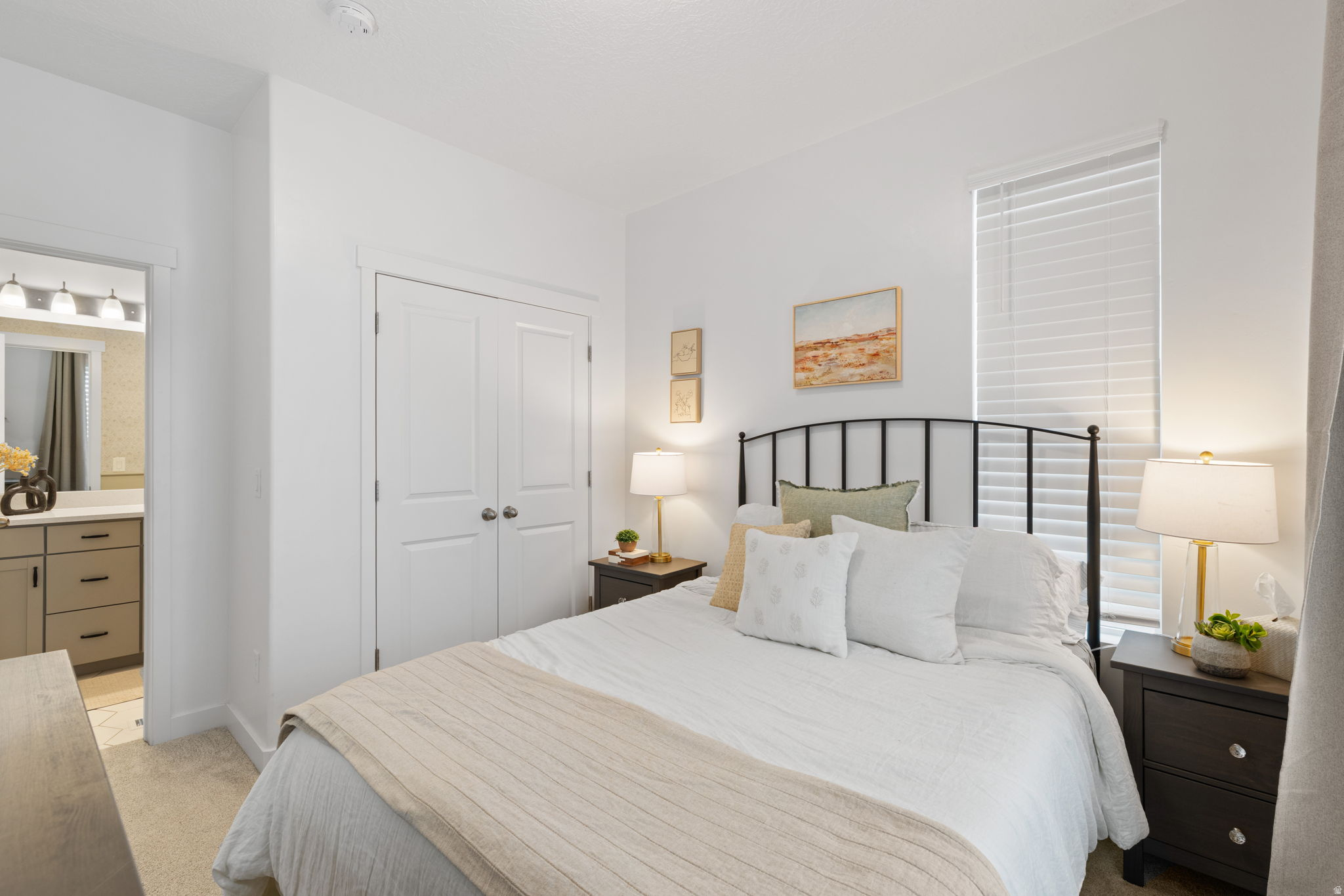 West Jordan, Utah, 84081, United States, 4 Bedrooms Bedrooms, ,3 BathroomsBathrooms,Residential,For Sale,2001617