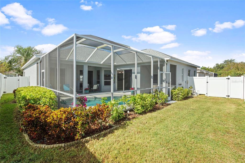 Bradenton, Florida, 34212, United States, 3 Bedrooms Bedrooms, ,3 BathroomsBathrooms,Residential,For Sale,1991817