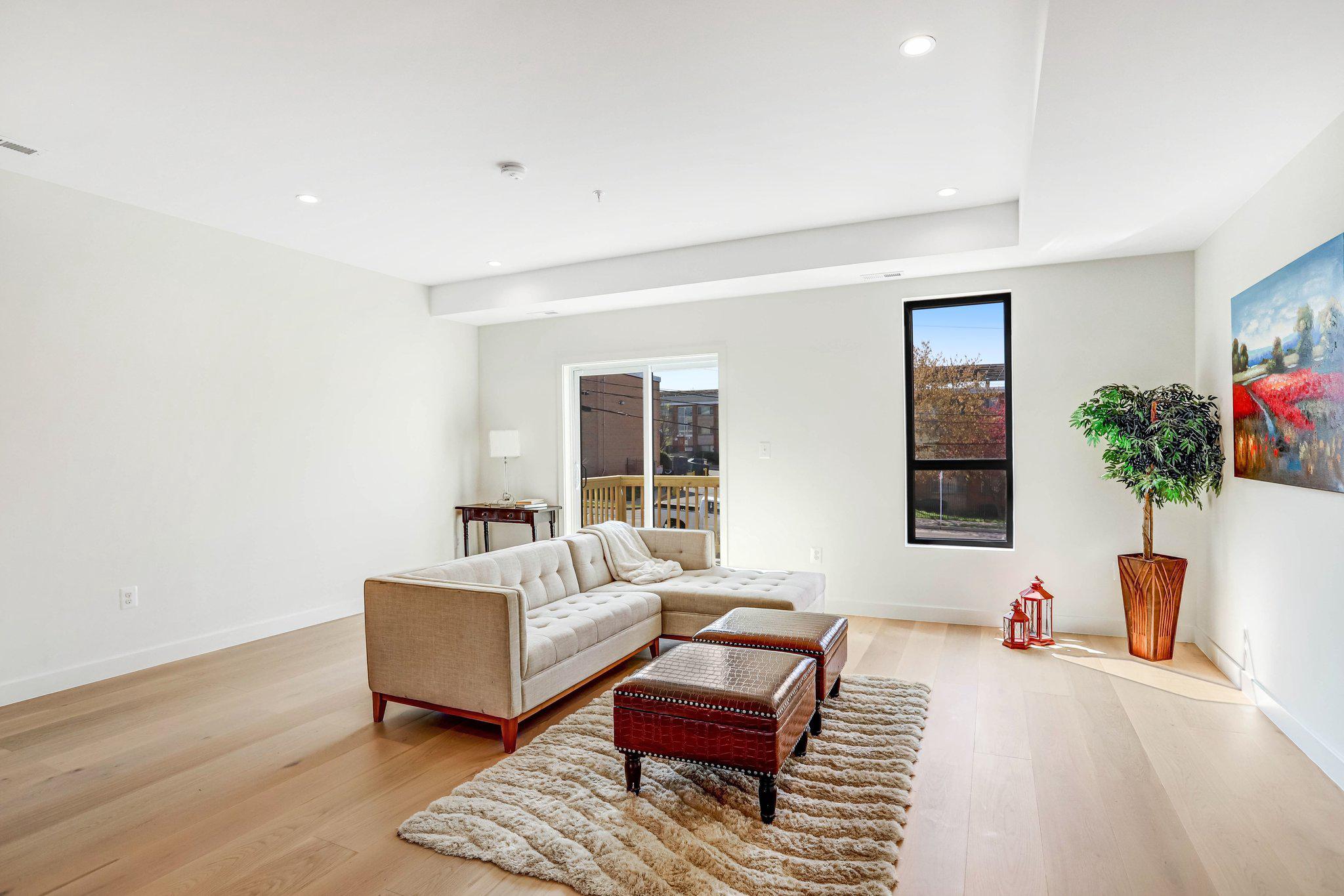  5221 F Street SE, Washington, DC, 20019 - 物件實景