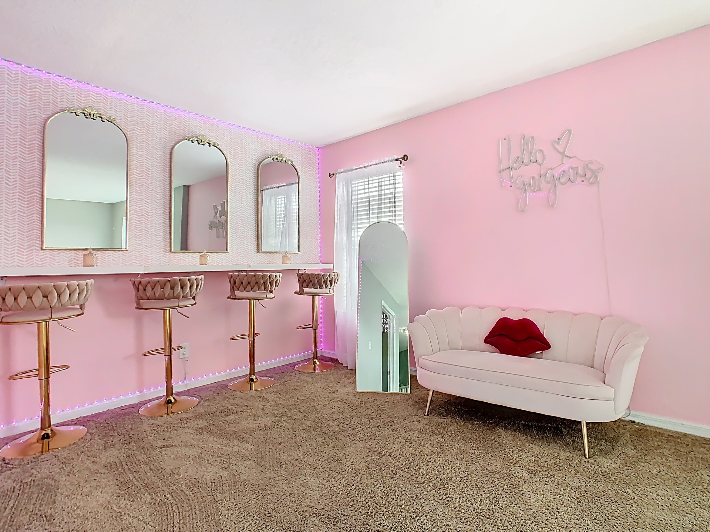 Kissimmee, Florida, 34747, United States, 6 Bedrooms Bedrooms, ,5 BathroomsBathrooms,Residential,For Sale,1920294