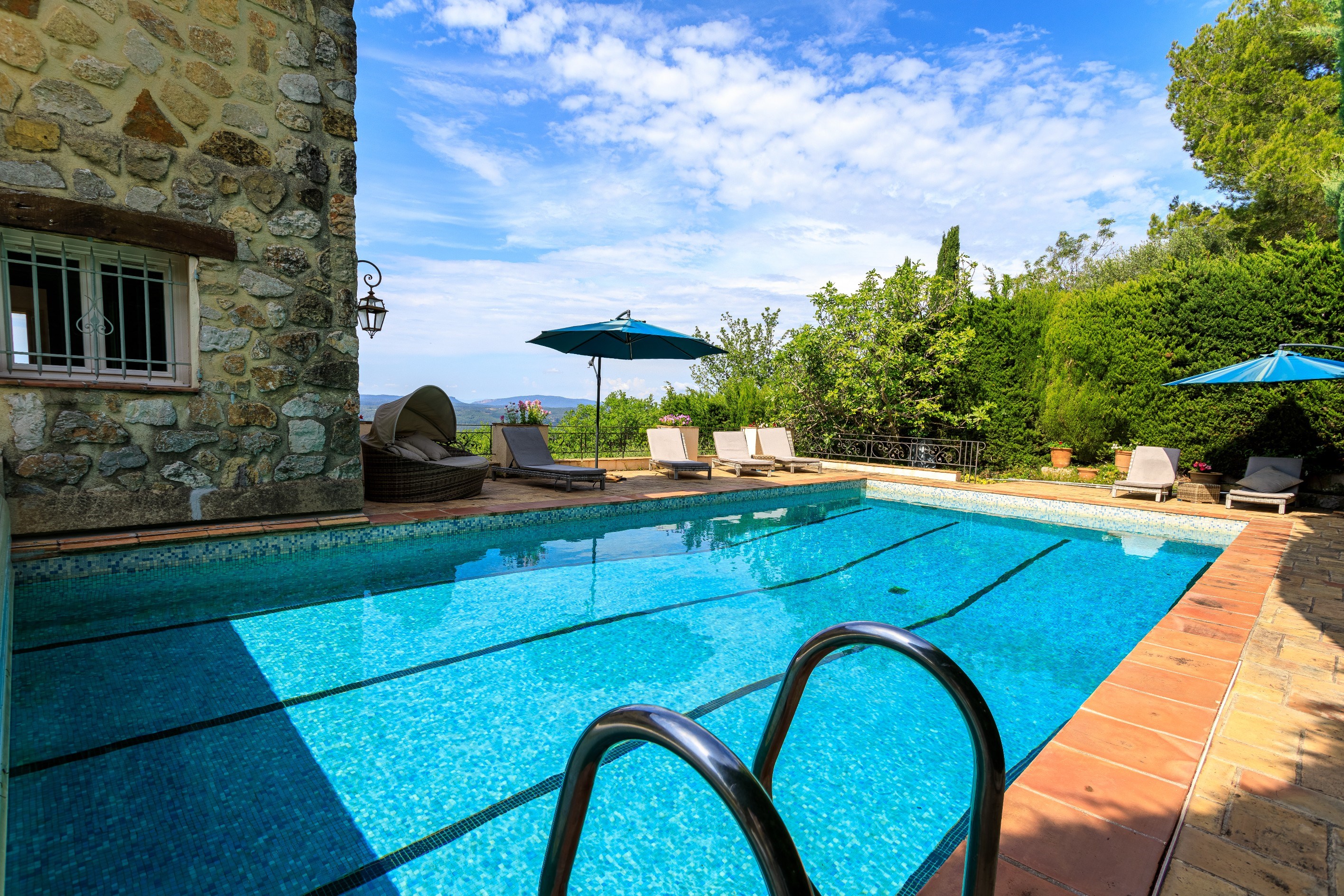  Elegant Provencal villa with panoramic view and guest house in Montauroux - 物件實景