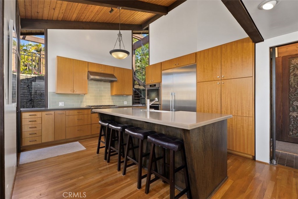 Laguna Beach, California, 92651, United States, 6 Bedrooms Bedrooms, ,7 BathroomsBathrooms,Residential,For Sale,1723948