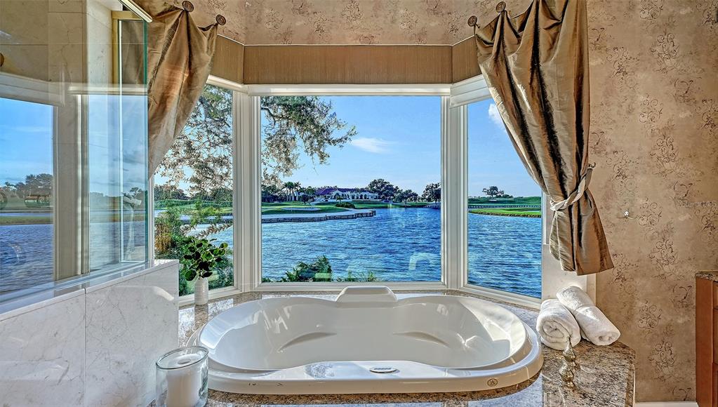 Sarasota, Florida, 34238, United States, 4 Bedrooms Bedrooms, ,5 BathroomsBathrooms,Residential,For Sale,1992951