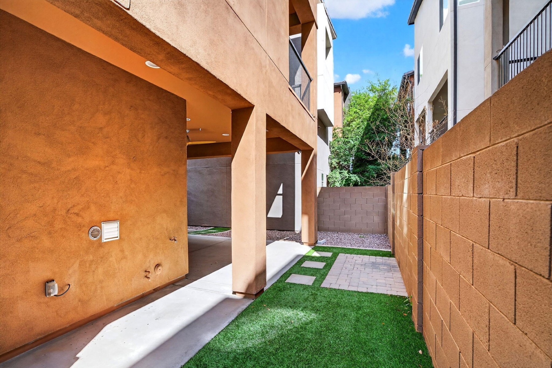  7039 W Corona Drive  Chandler, AZ - 物件實景