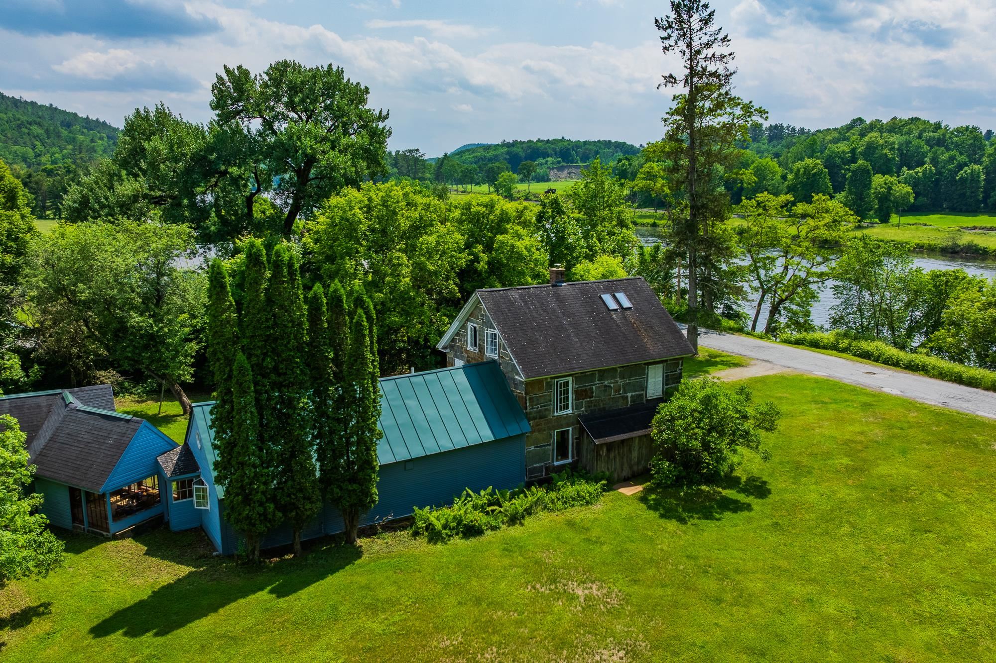 Lyme, New Hampshire, 03768, United States, 3 Bedrooms Bedrooms, ,2 BathroomsBathrooms,Residential,For Sale,1862364
