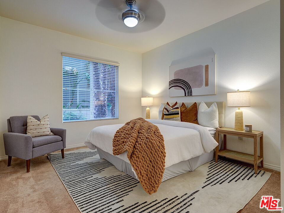 Playa Vista, California, 90094, United States, 2 Bedrooms Bedrooms, ,2 BathroomsBathrooms,Residential,For Sale,1917212