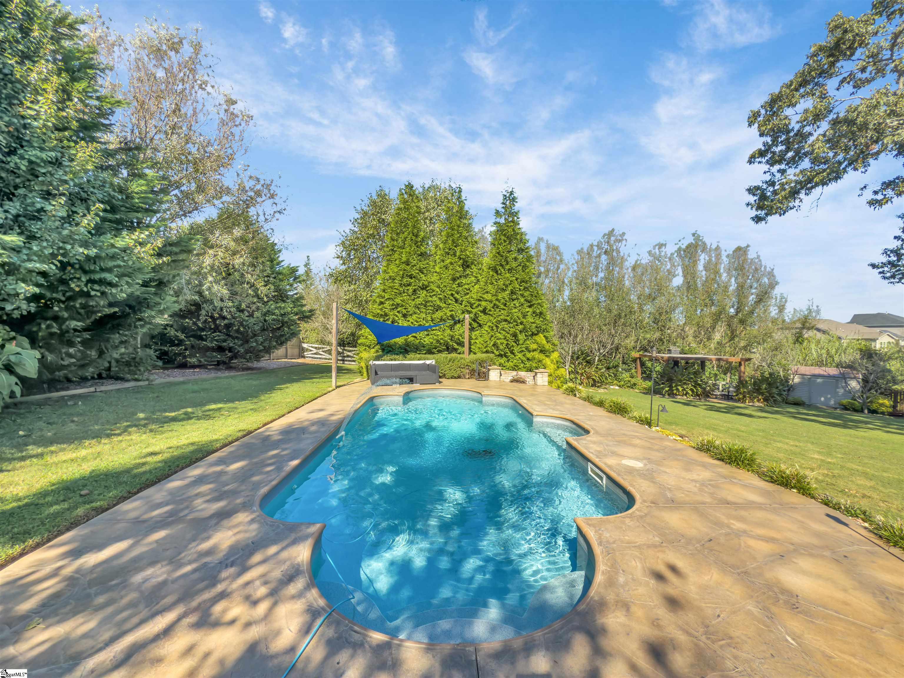 Simpsonville, South Carolina, 29681, United States, 4 Bedrooms Bedrooms, ,4 BathroomsBathrooms,Residential,For Sale,1948001