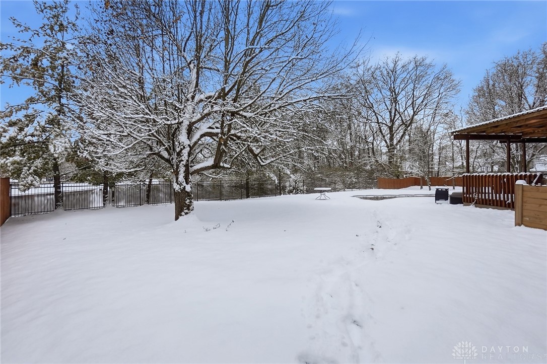 Washington Twp, Ohio, 45458, United States, 4 Bedrooms Bedrooms, ,4 BathroomsBathrooms,Residential,For Sale,2003269