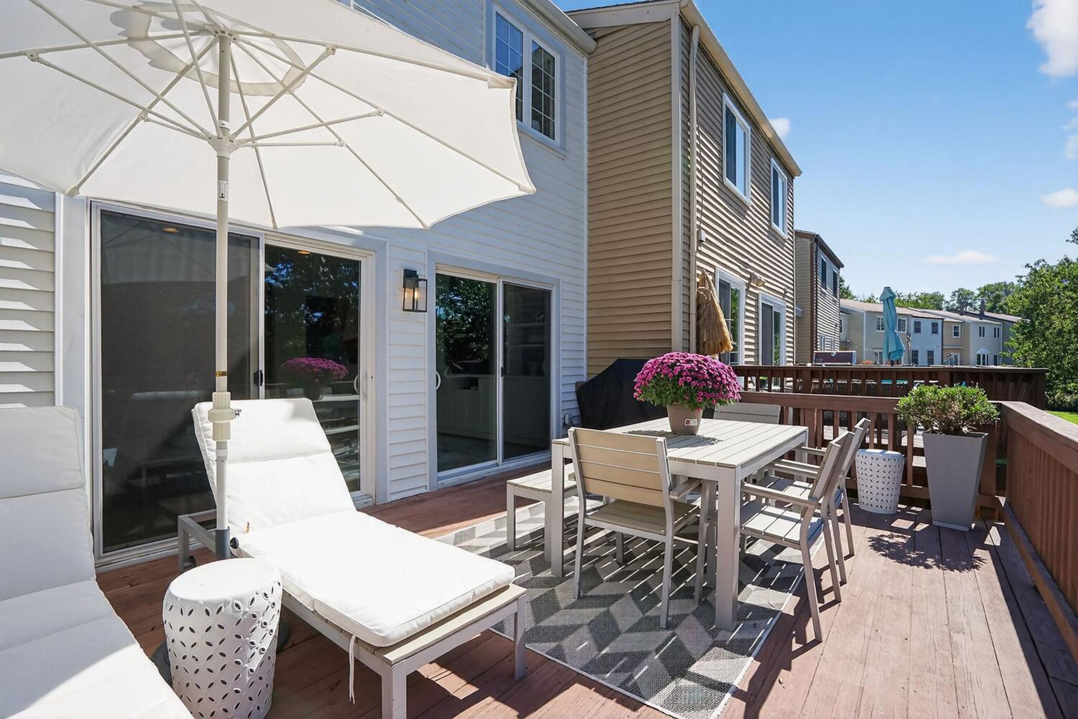  2922 Bridgehampton Court, Falls Church, VA 22042 - 物件實景