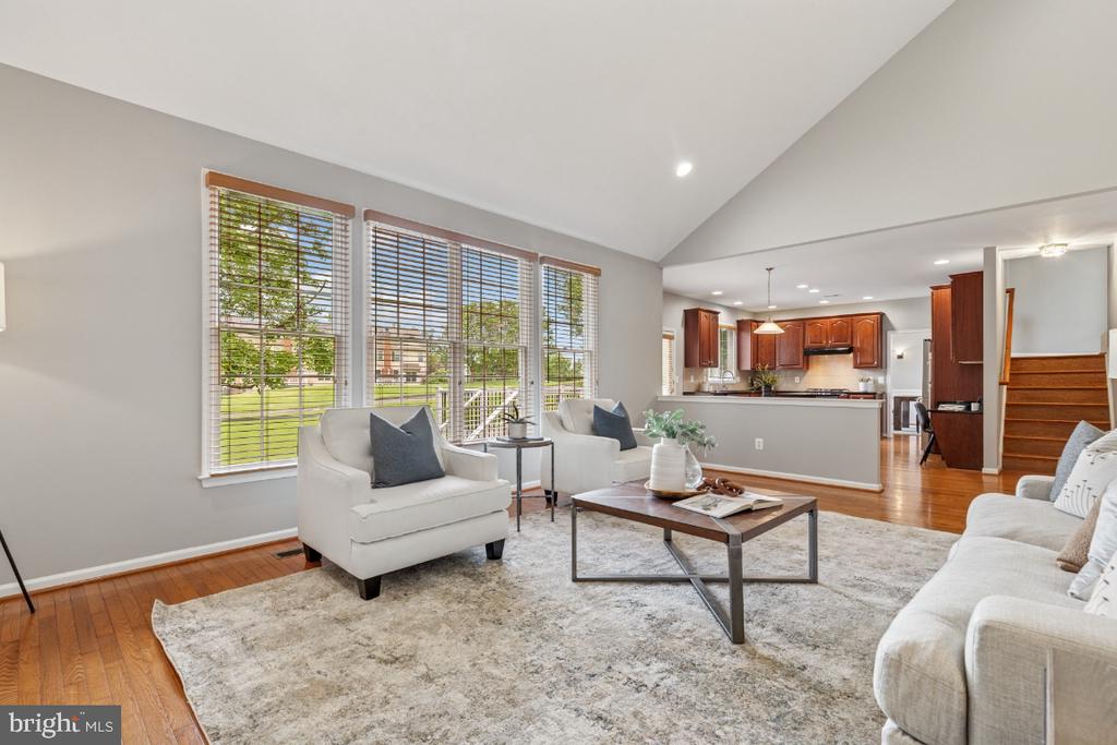 Ashburn, Virginia, 20147, United States, 5 Bedrooms Bedrooms, ,6 BathroomsBathrooms,Residential,For Sale,1839490