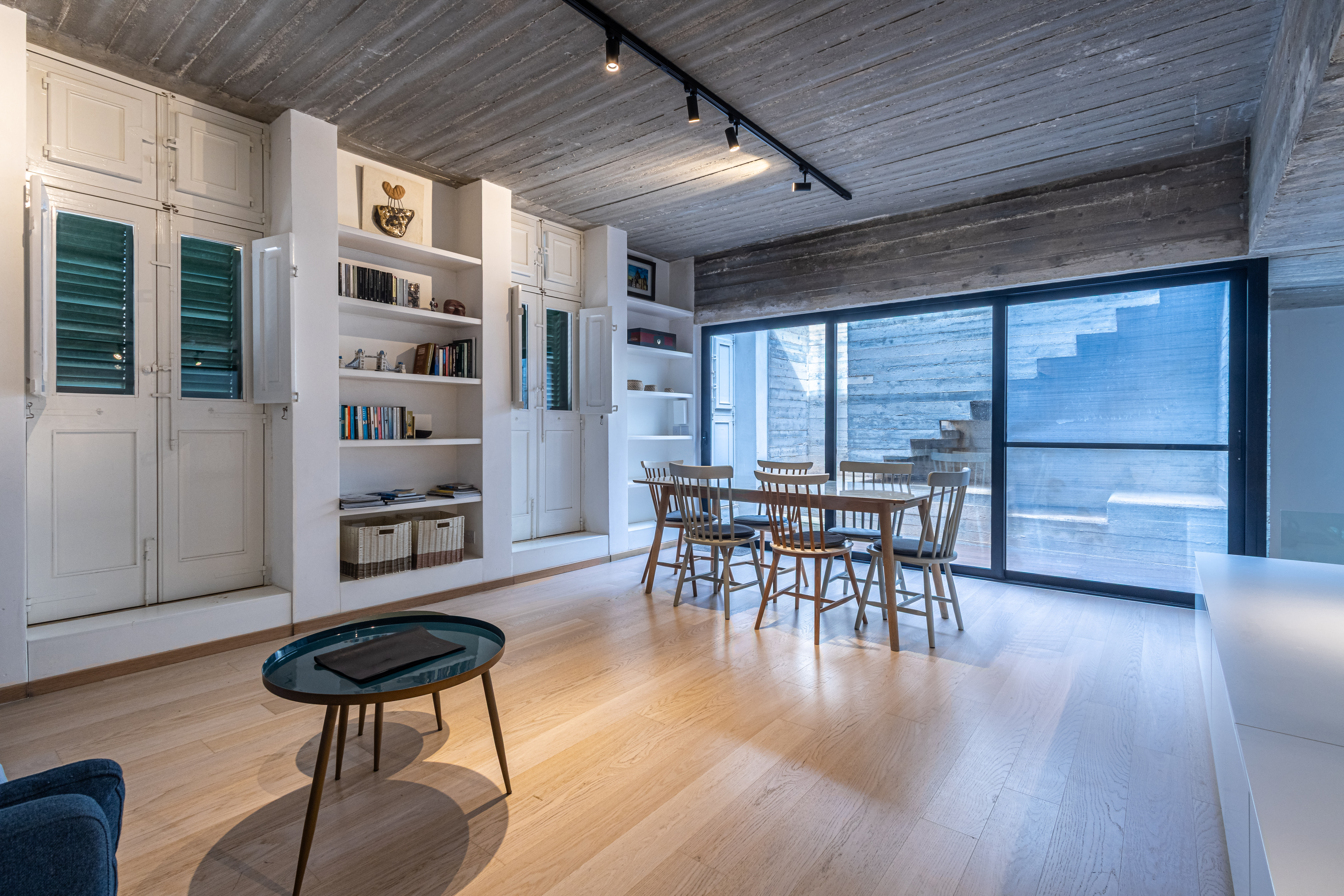  Modern Townhouse with Rooftop Pool - 物件實景