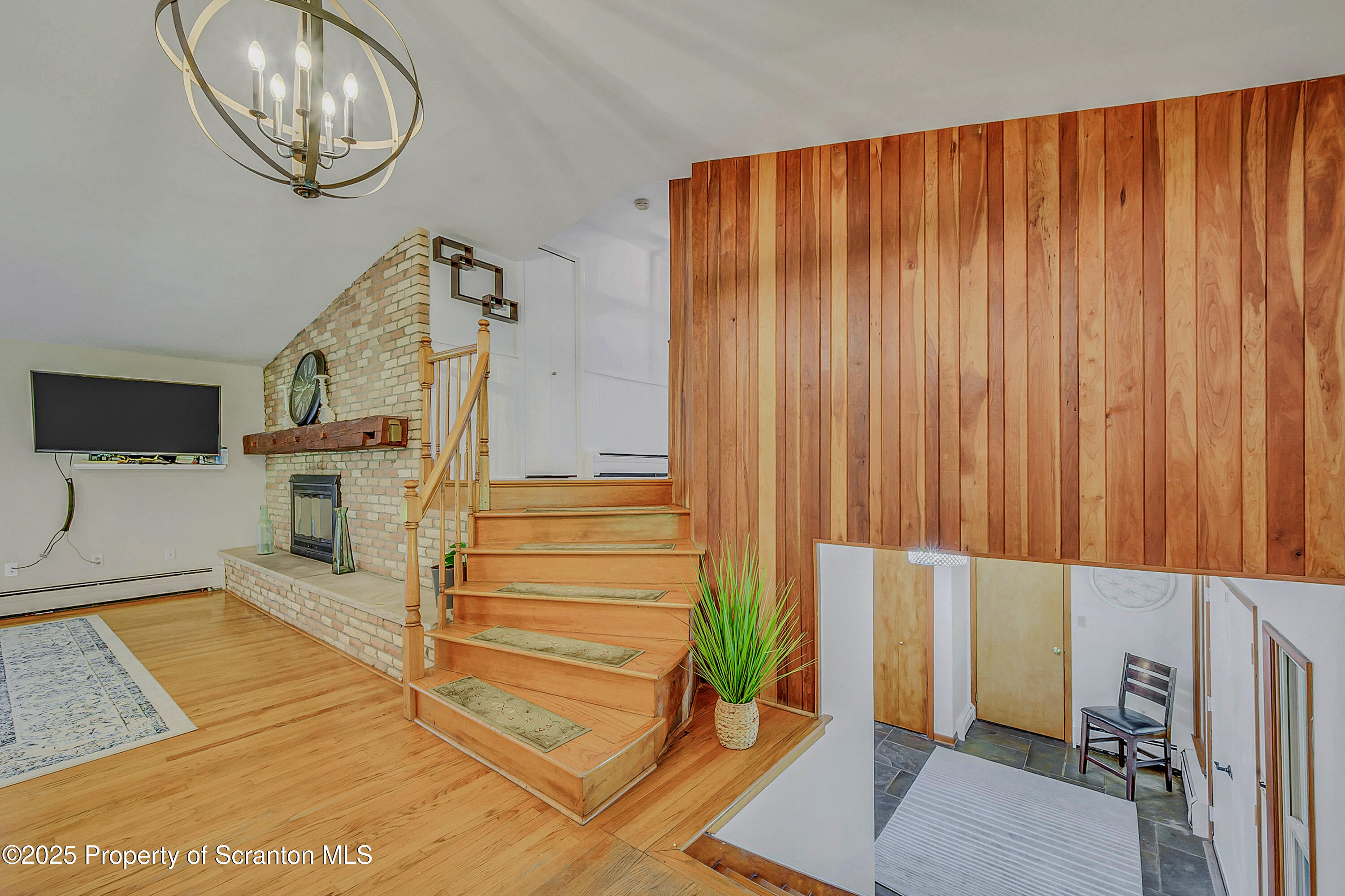 Clarks Summit, Pennsylvania, 18411, United States, 5 Bedrooms Bedrooms, ,4 BathroomsBathrooms,Residential,For Sale,1971485