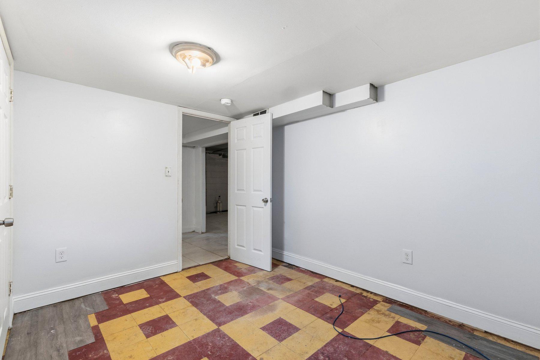  7906 Hillendale Road, Parkville, MD, 21234 - 物件實景