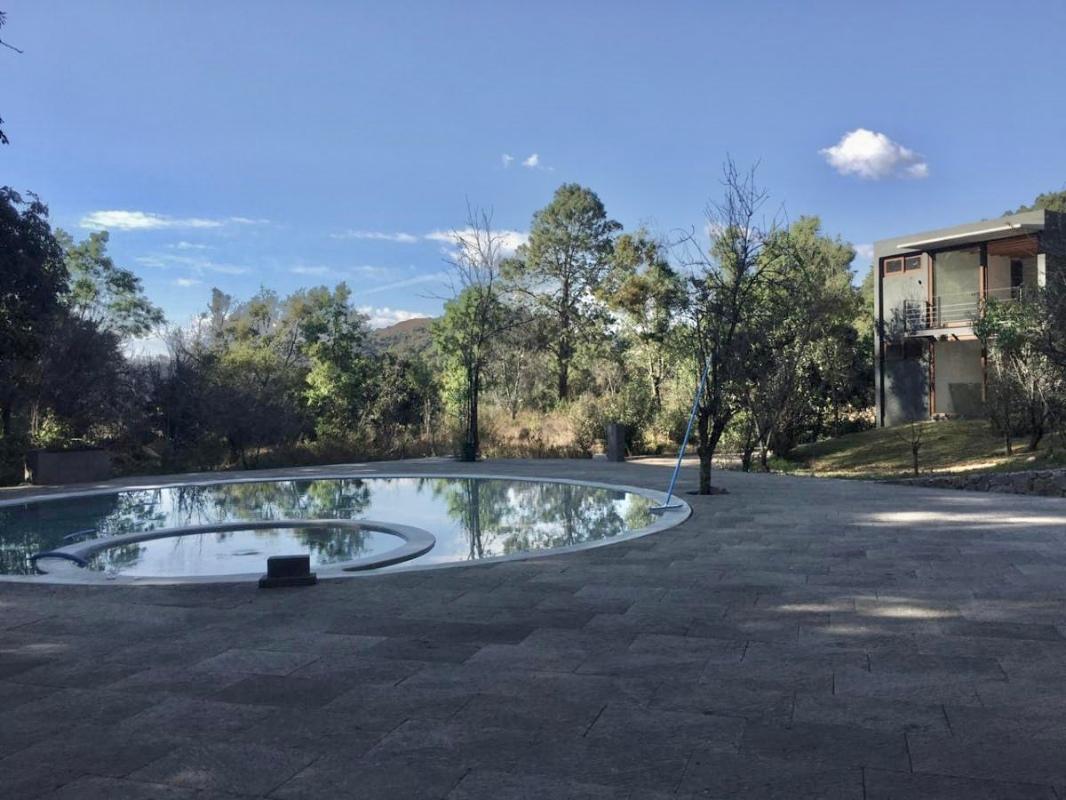 Valle de Bravo, Estado de México, 51200, Mexico, 3 Bedrooms Bedrooms, ,3 BathroomsBathrooms,Residential,For Sale,1738879