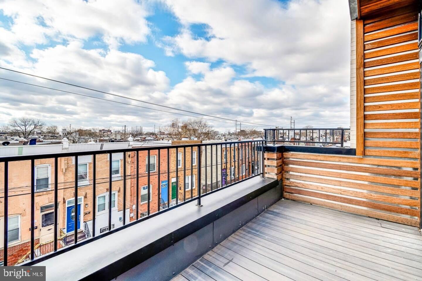 Philadelphia, Pennsylvania, 19146, United States, 4 Bedrooms Bedrooms, ,4 BathroomsBathrooms,Residential,For Sale,1877364