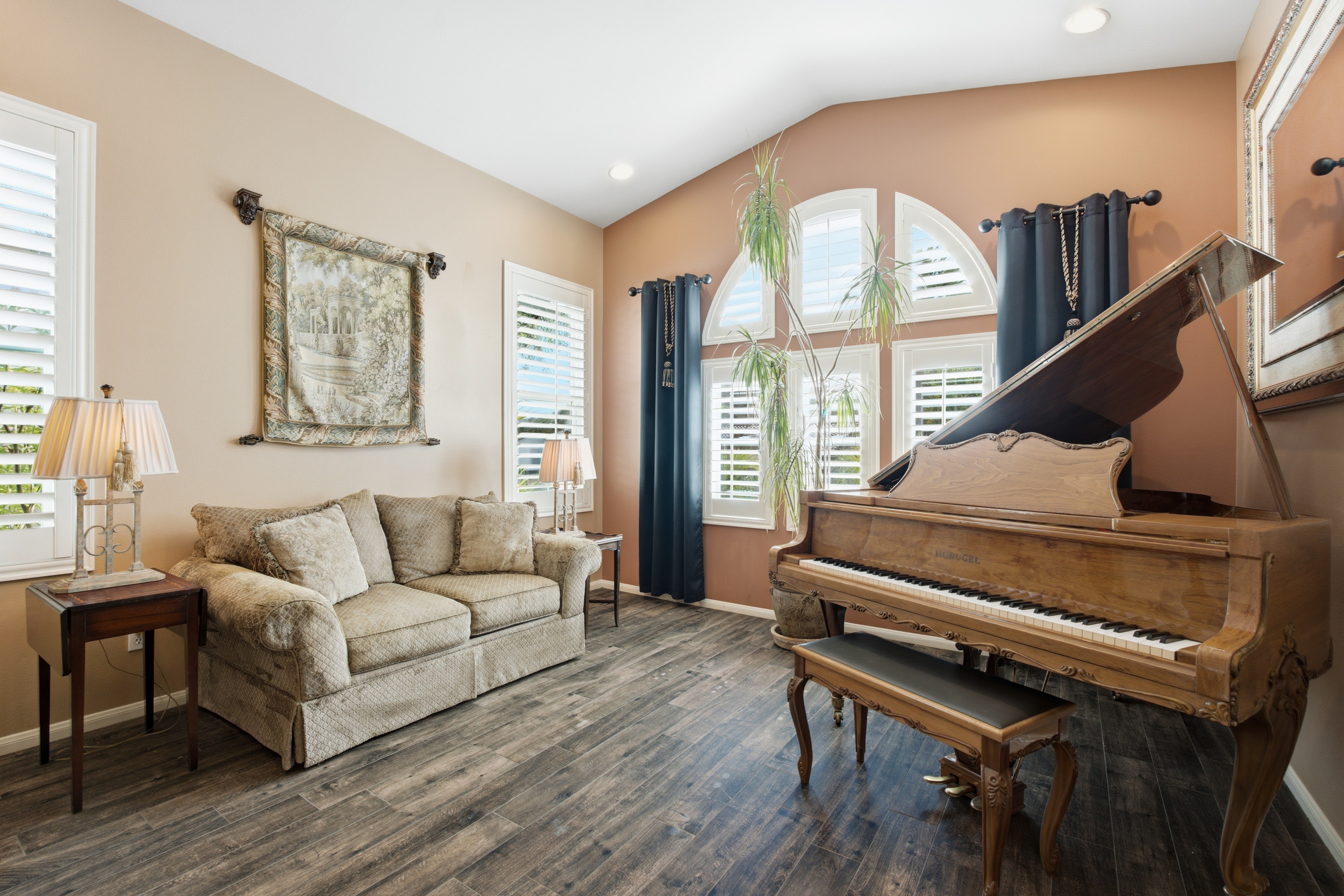  3320 Wild Oak Lane, Escondido, CA 92027 - 物件實景