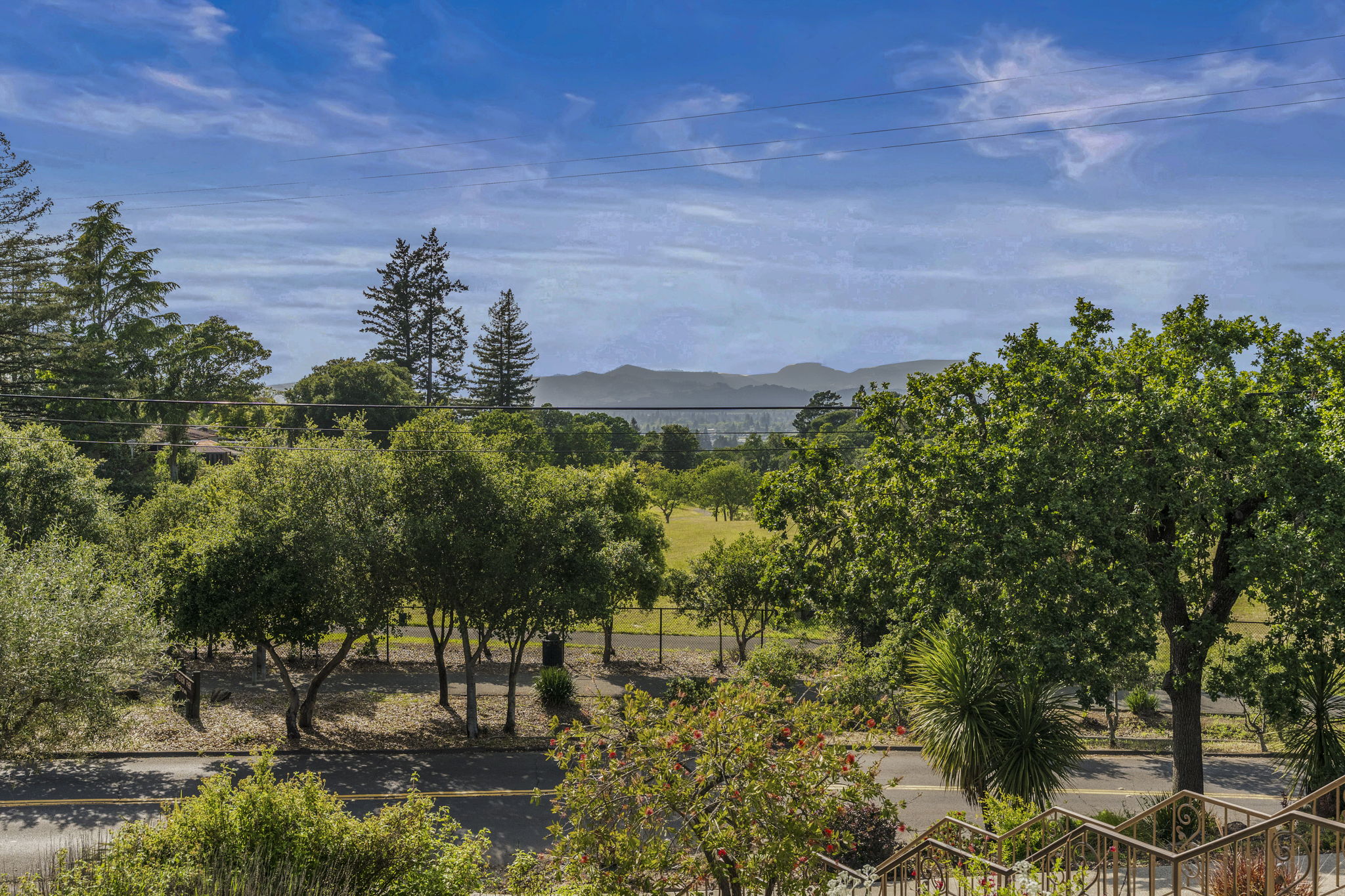  382 Lakeview Avenue Napa CA 94559 - 物件實景