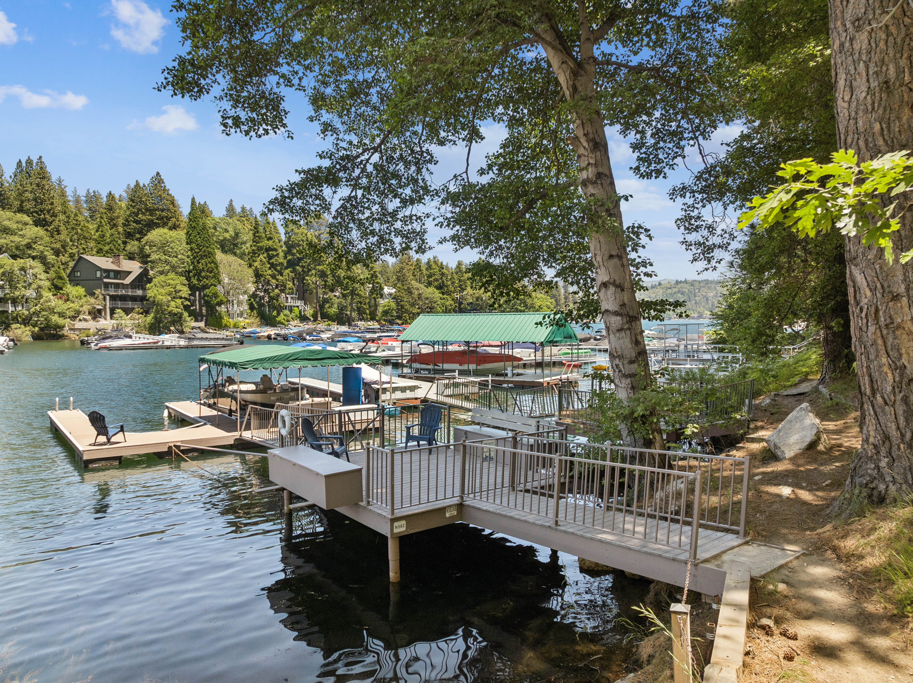 304 Lake Knoll Drive, Lake Arrowhead, CA 92352 - 物件實景
