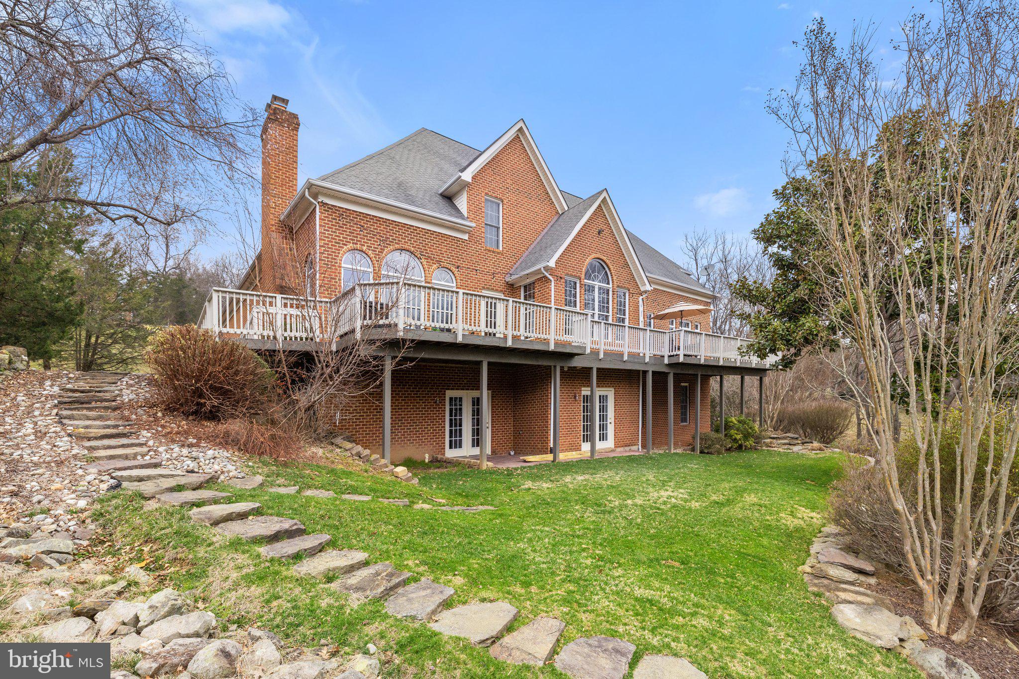 Warrenton, Virginia, 20186, United States, 6 Bedrooms Bedrooms, ,6 BathroomsBathrooms,Residential,For Sale,1914249