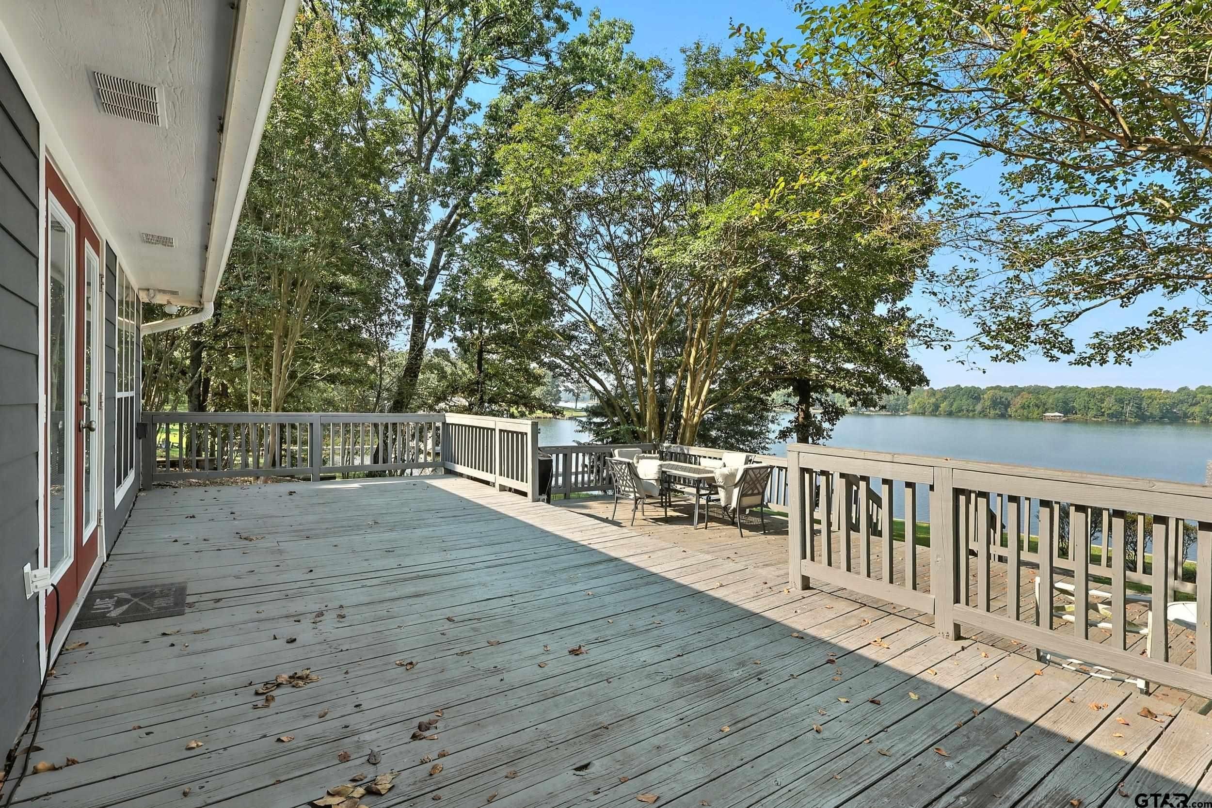 Pittsburg, Texas, 75686, United States, 3 Bedrooms Bedrooms, ,3 BathroomsBathrooms,Residential,For Sale,1977166