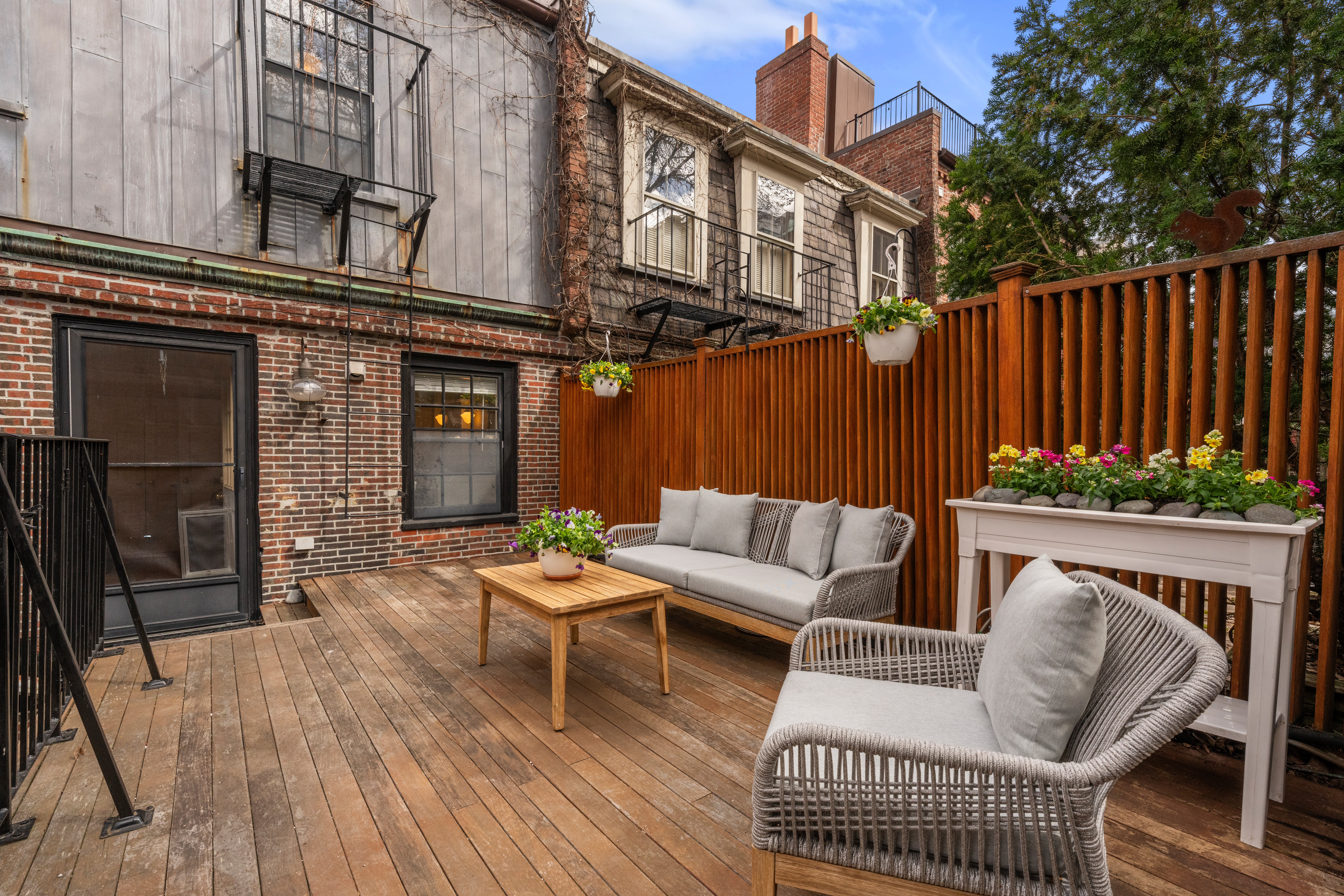  14 Pinckney Street, Boston, MA, 02114 - 物件實景